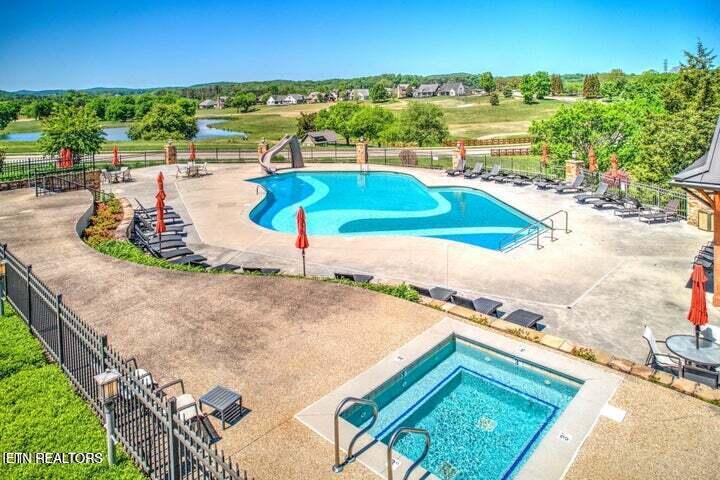 851 Buckhorn Way Loudon TN 37774