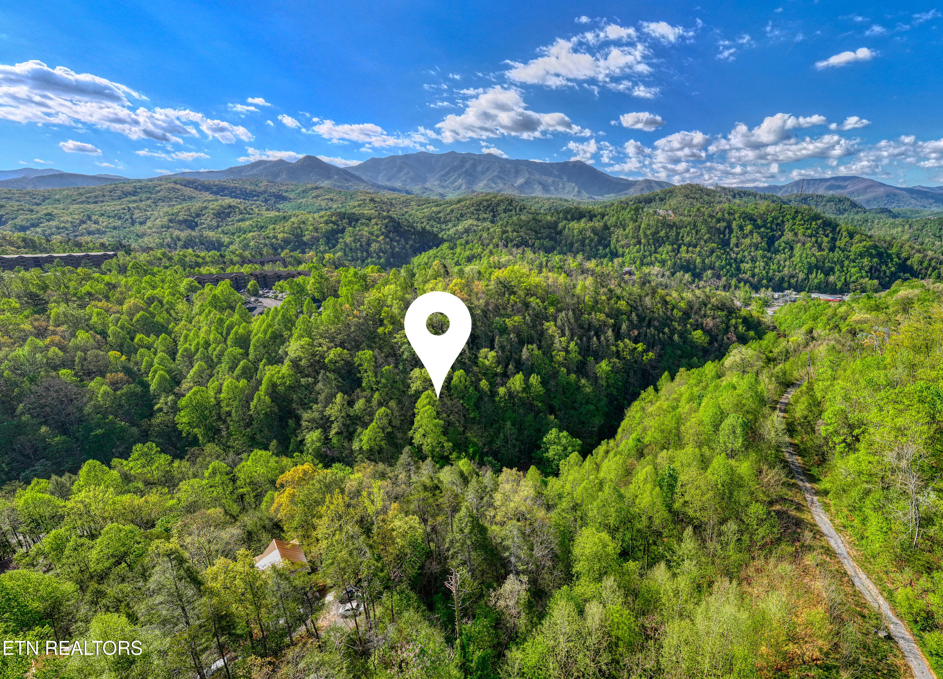 Cartertown Road Gatlinburg TN 37738