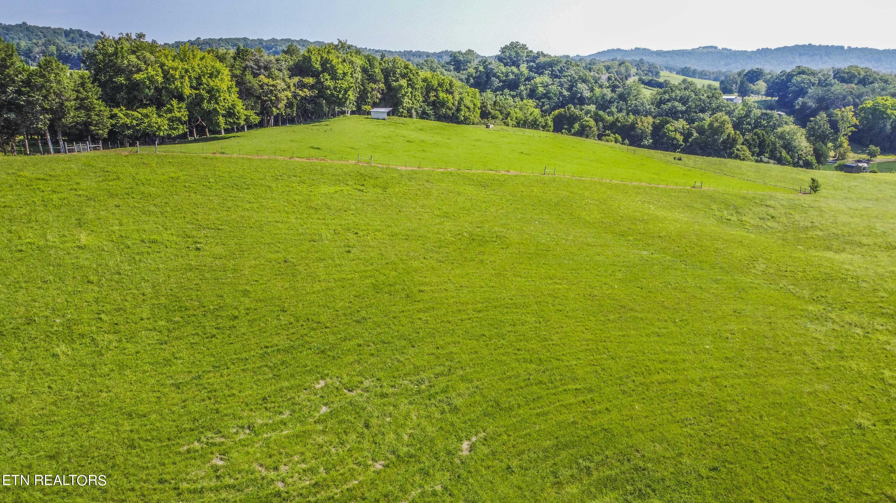 Sharps Chapel Road New Tazewell TN 37824