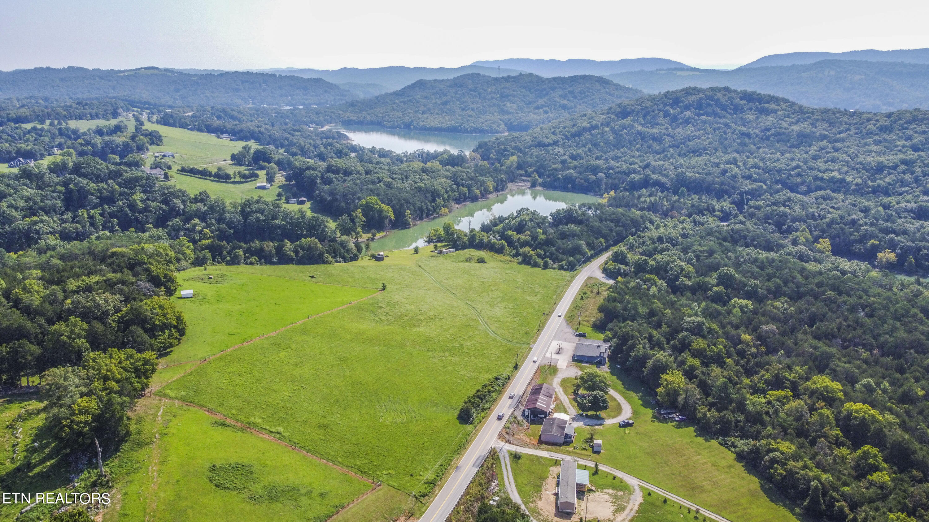Sharps Chapel Road New Tazewell TN 37824