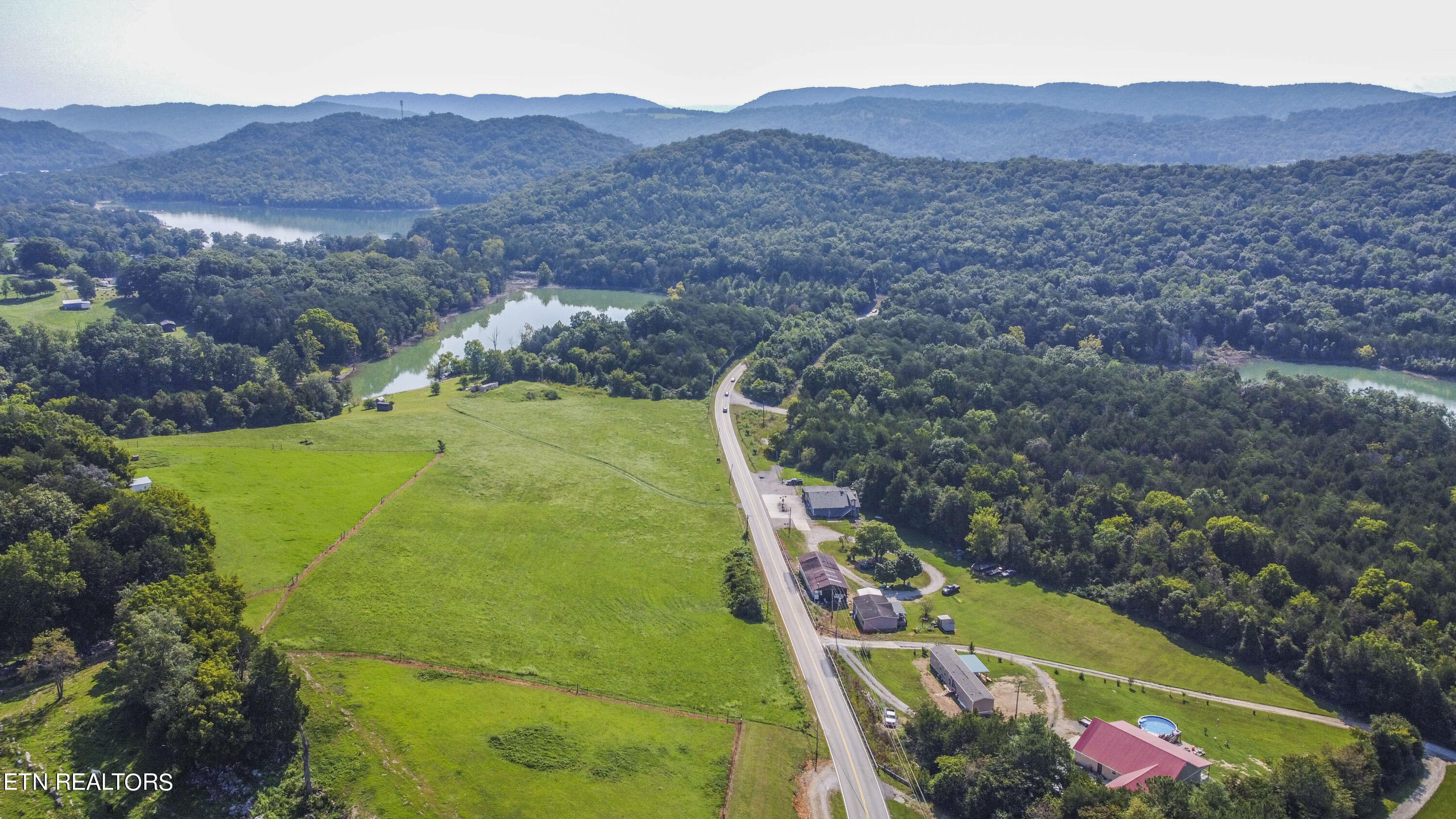 Sharps Chapel Road New Tazewell TN 37824