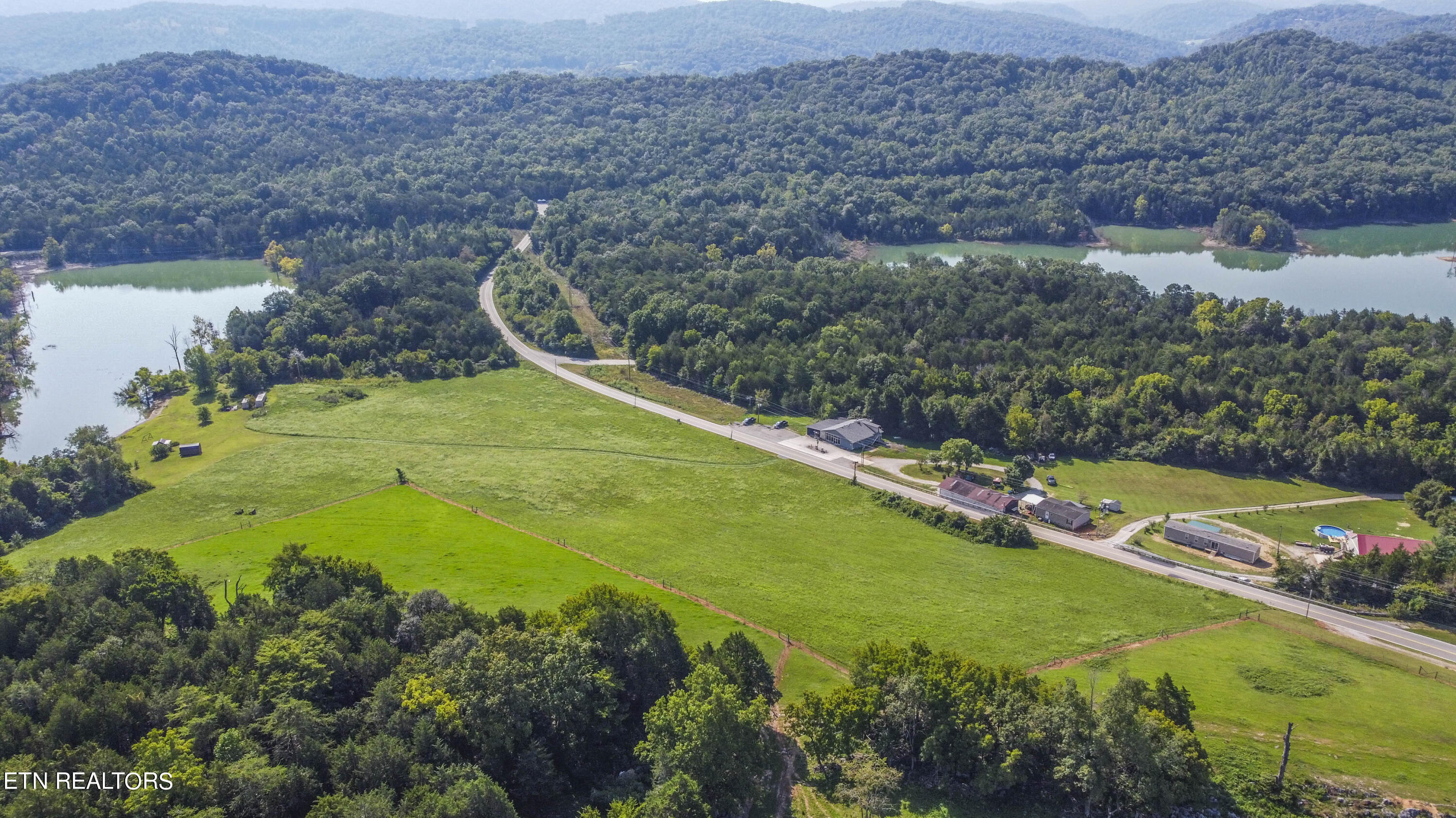 Sharps Chapel Road New Tazewell TN 37824