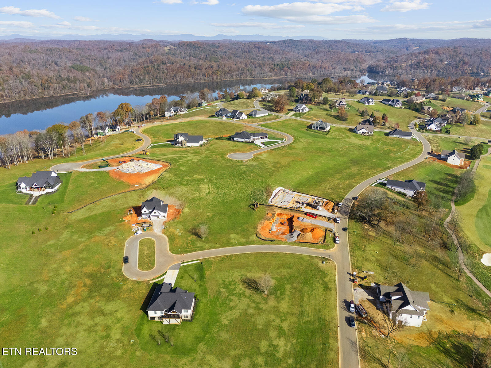 121 Purple Iris Place Loudon TN 37774