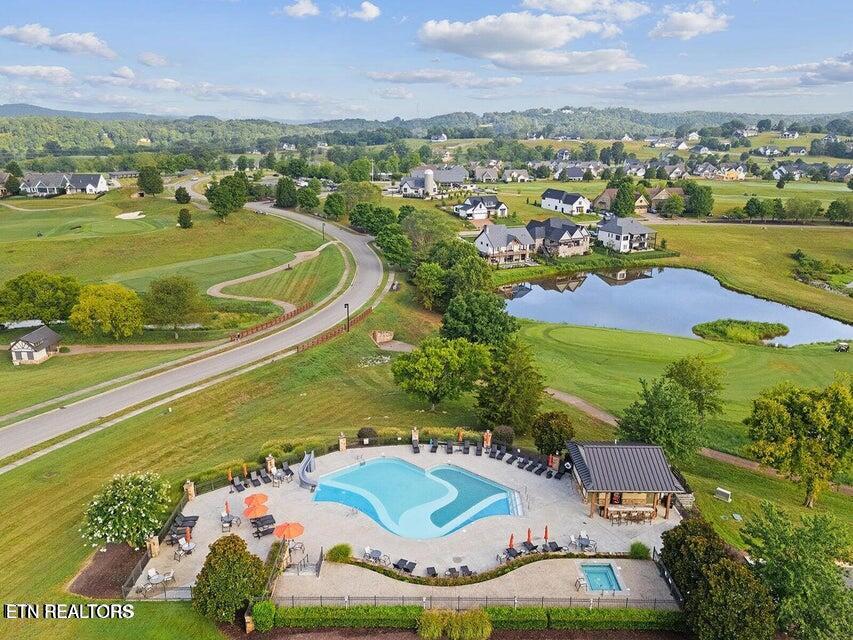 121 Purple Iris Place Loudon TN 37774