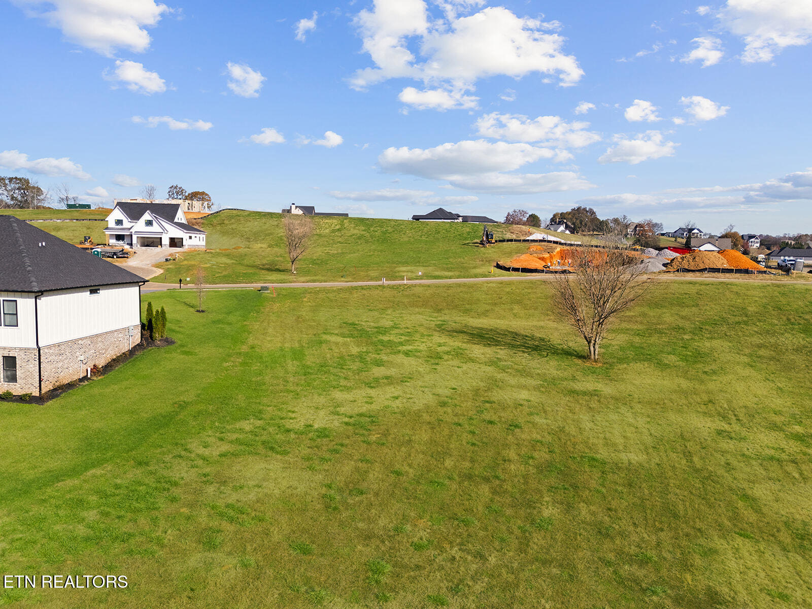 121 Purple Iris Place Loudon TN 37774