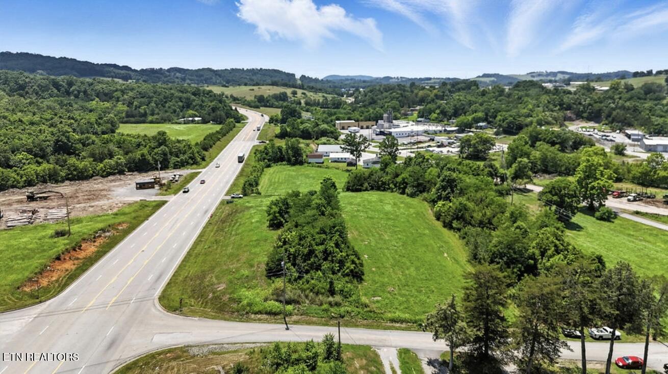 307 Old Kentucky Road Tazewell TN 37879