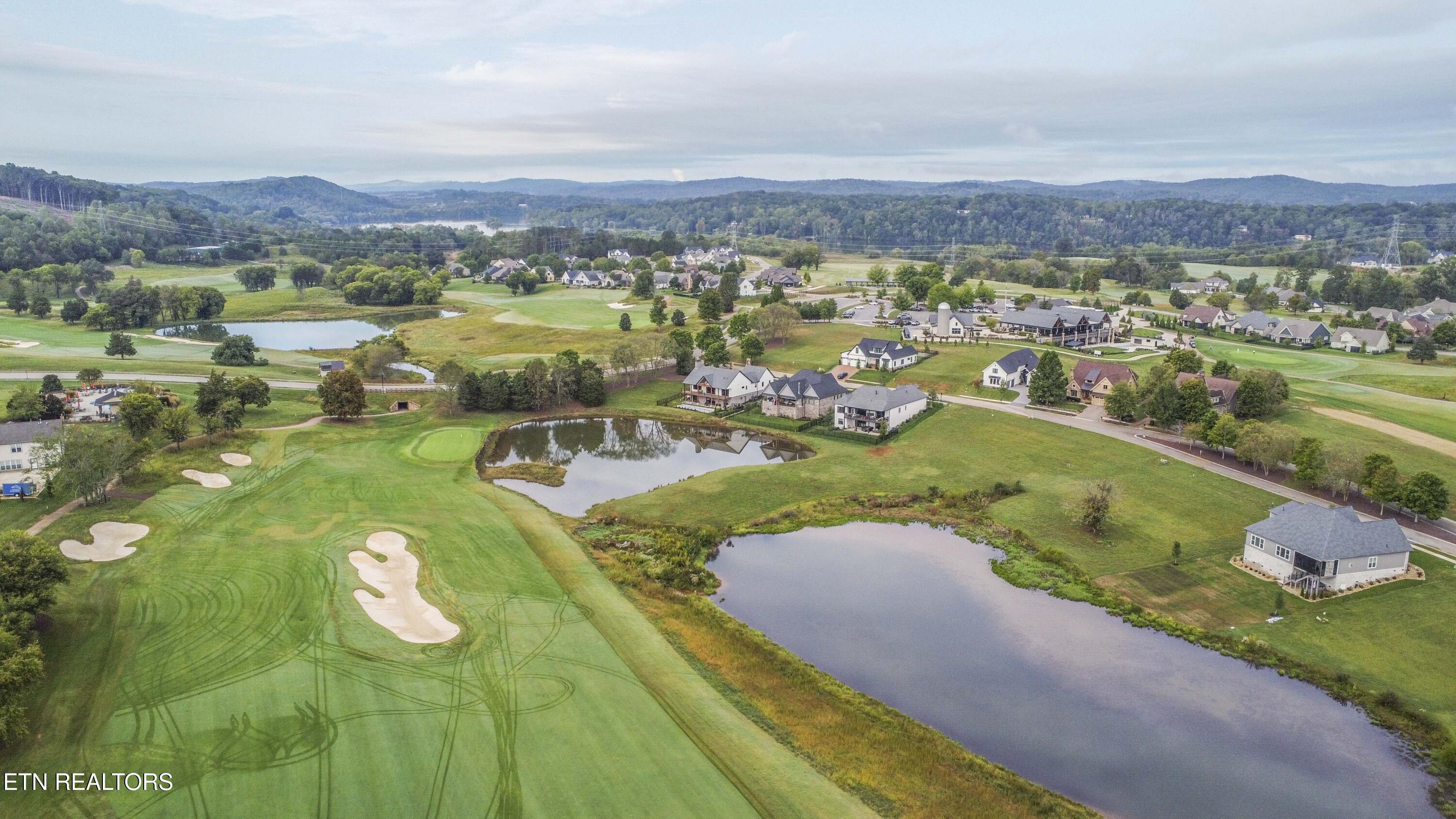 494 Black Bear Circle Loudon TN 37774