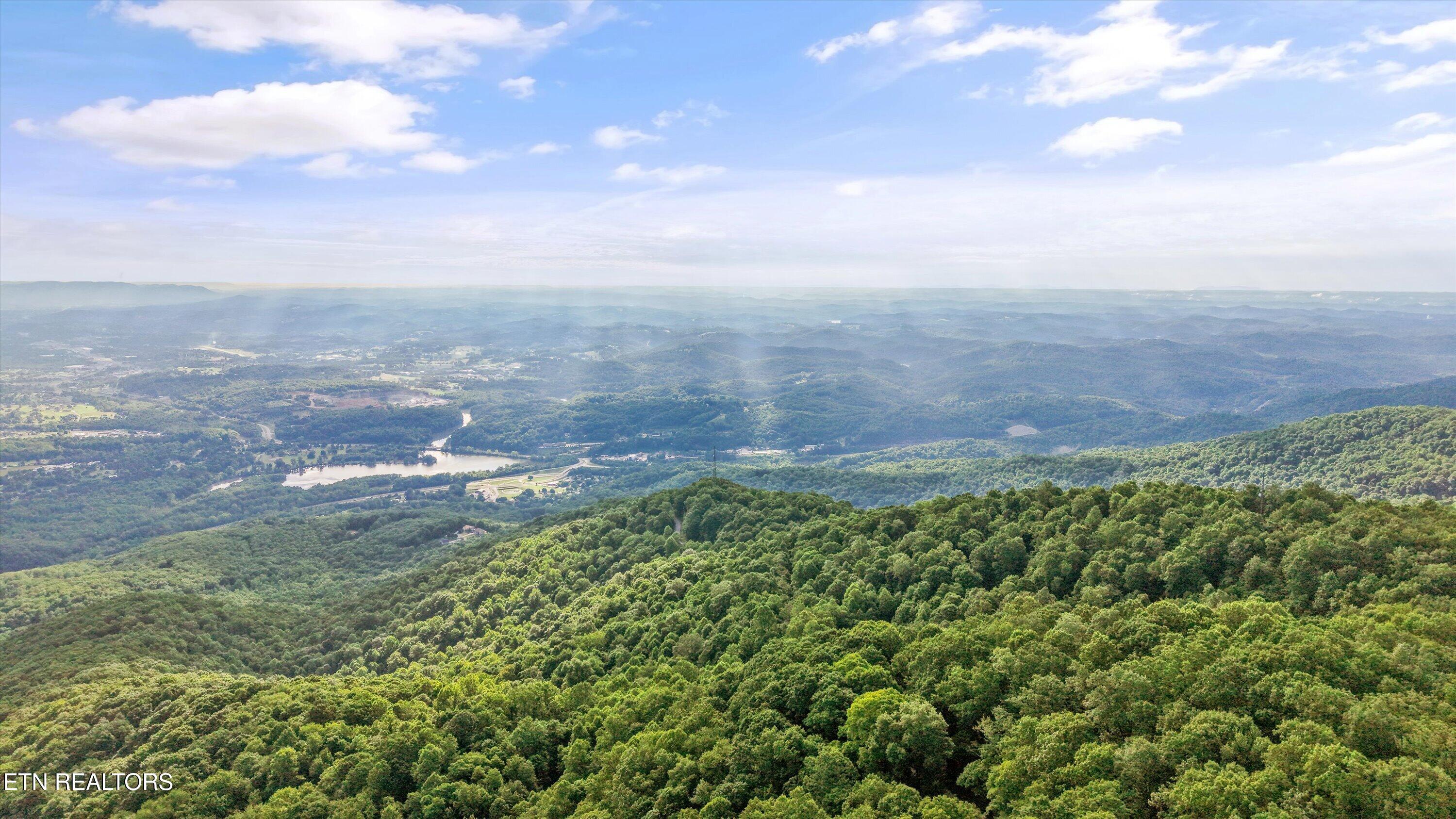 Mountain Road Caryville TN 37714