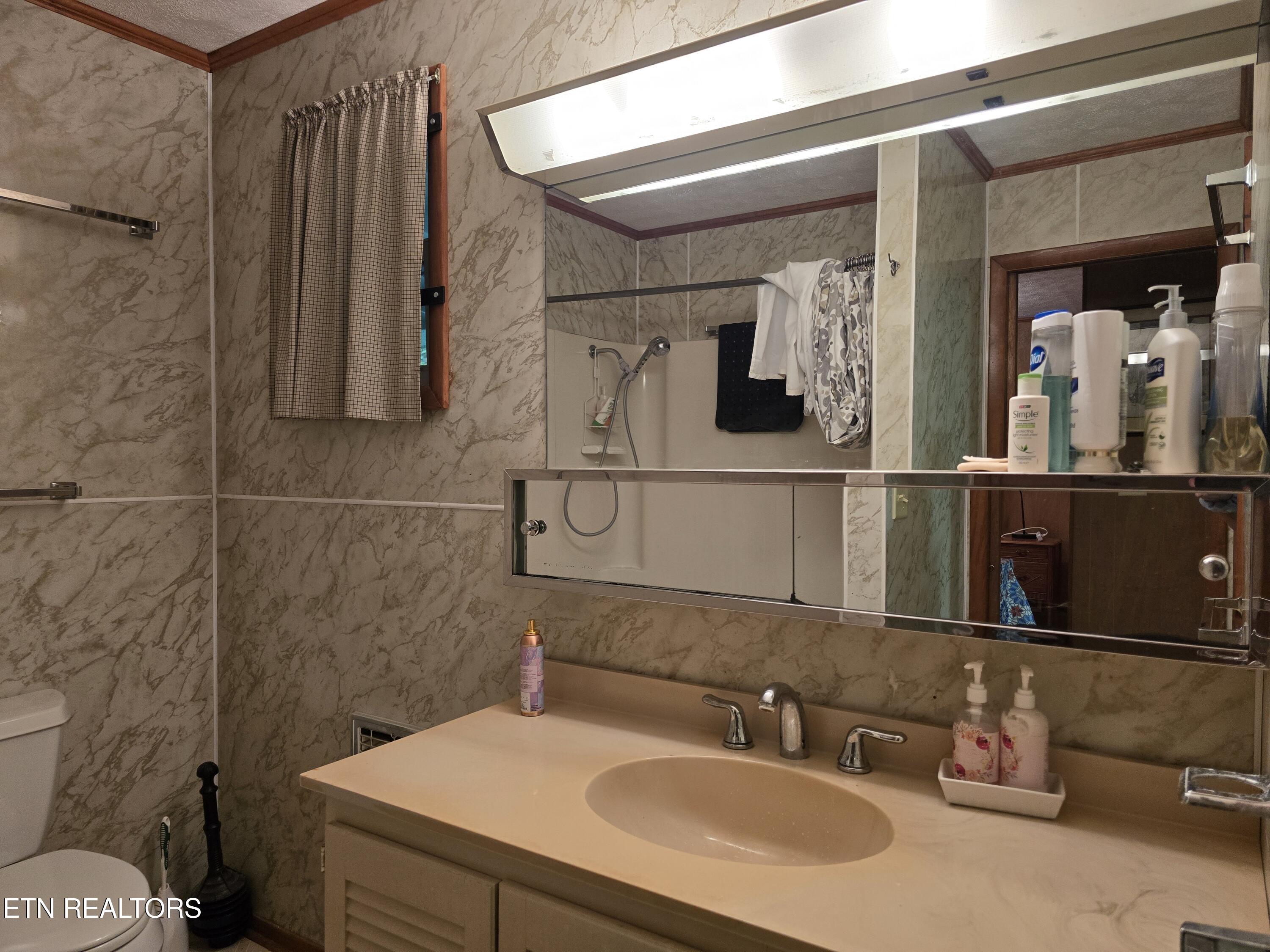 3711 Elm Springs Ridge Road Washburn TN 37888