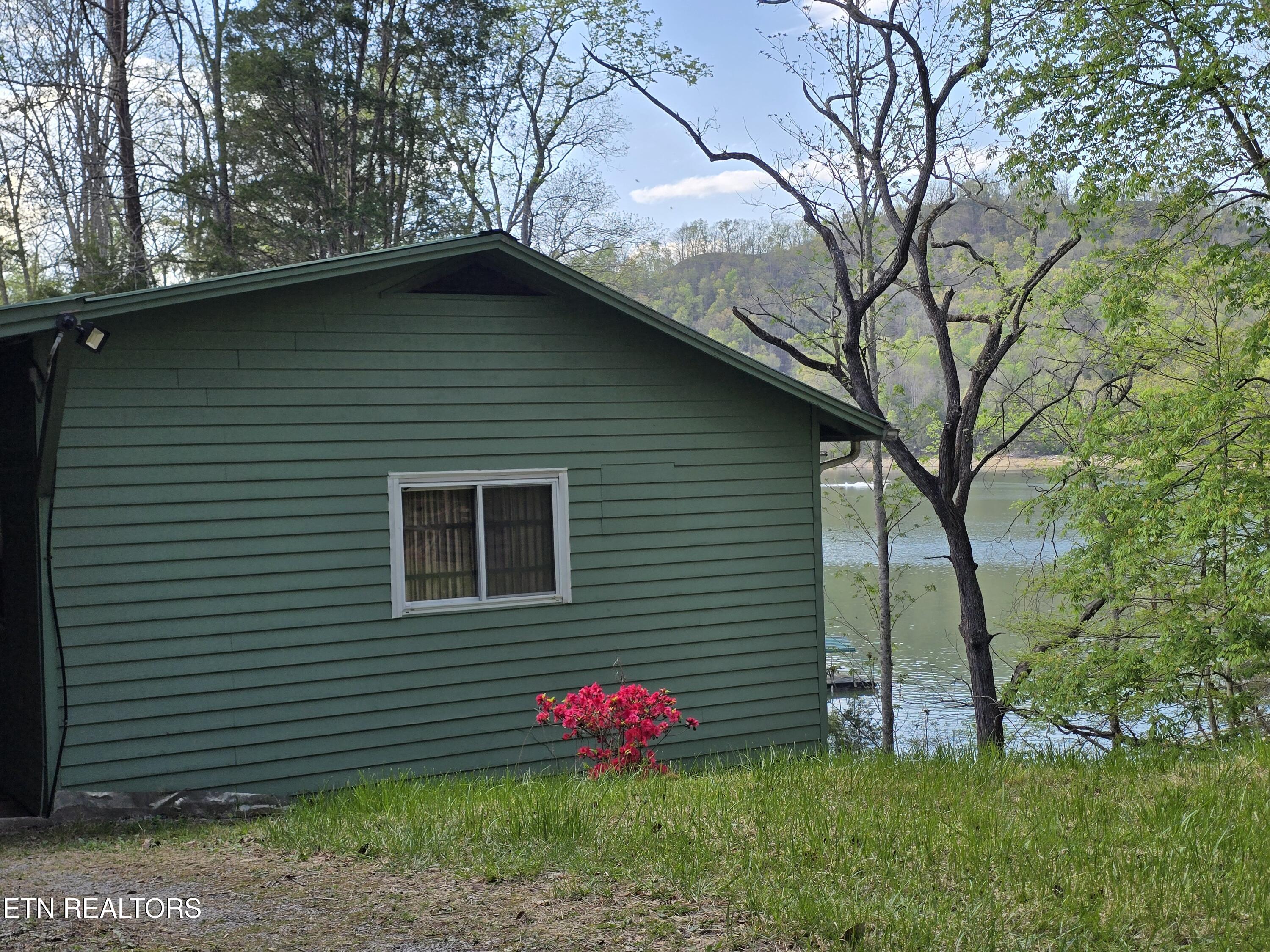 3711 Elm Springs Ridge Road Washburn TN 37888
