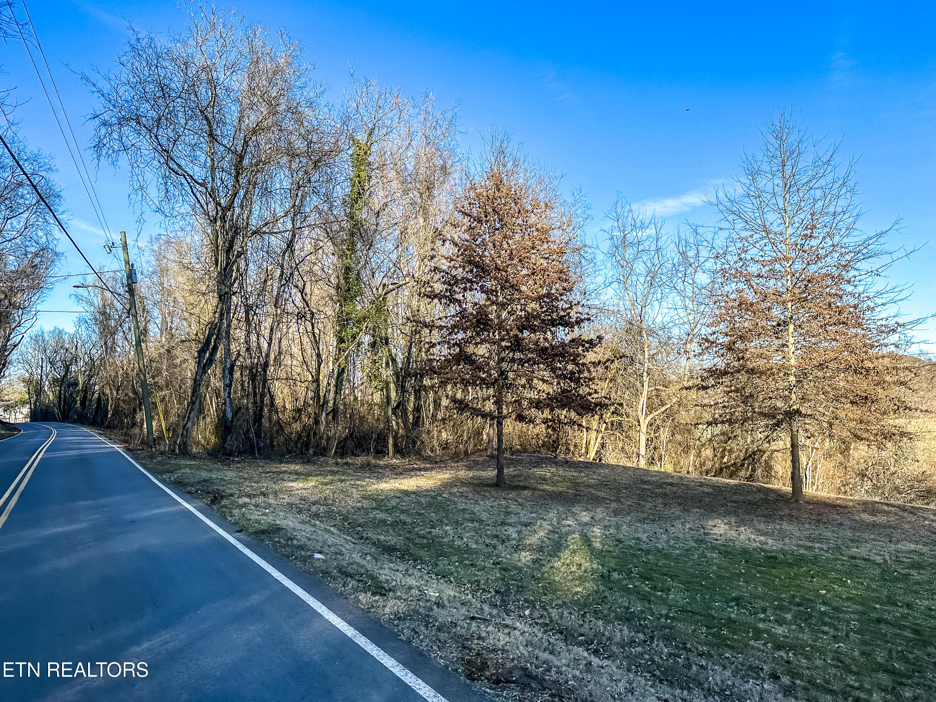 3706-3708 Holston Hills Road Knoxville TN 37914