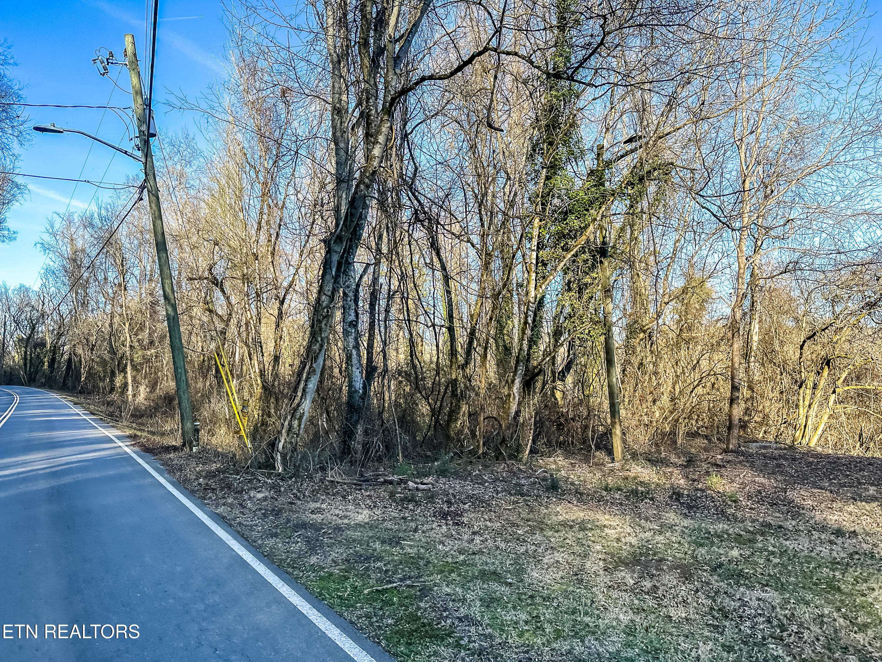 3706-3708 Holston Hills Road Knoxville TN 37914