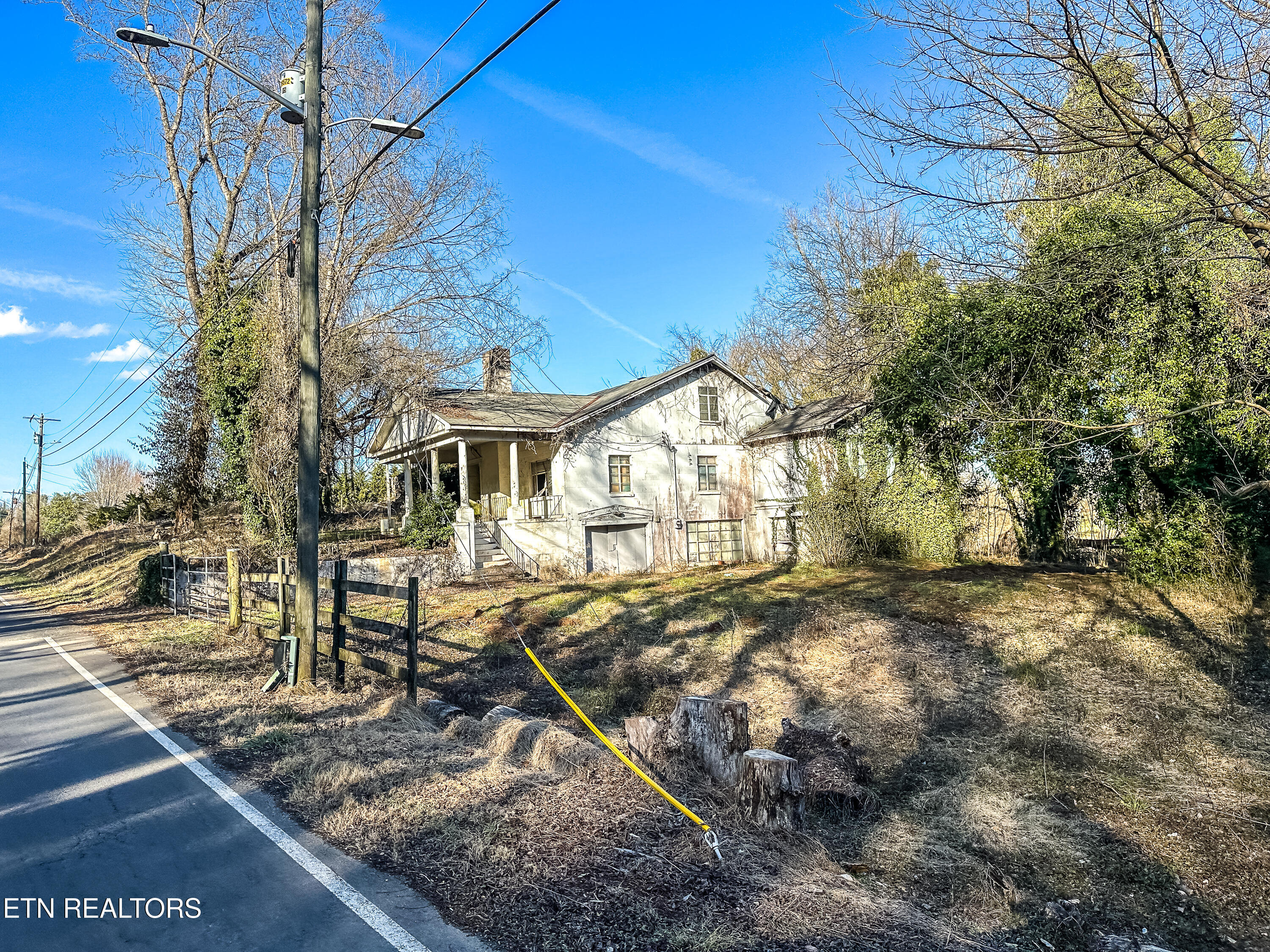 3706-3708 Holston Hills Road Knoxville TN 37914