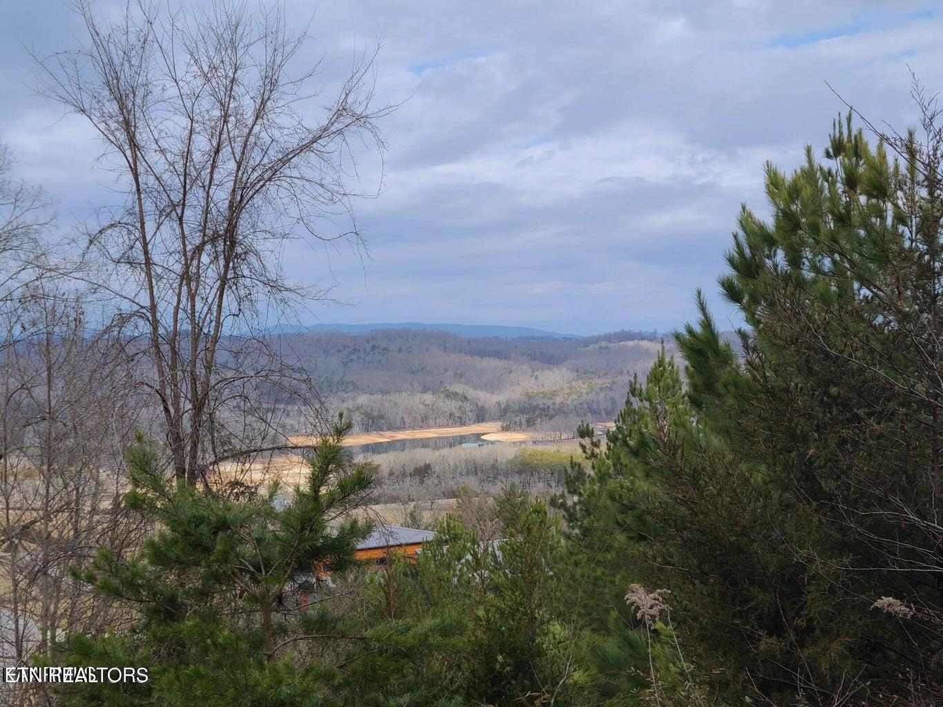 94 Swan Song Trail Sharps Chapel TN 37866