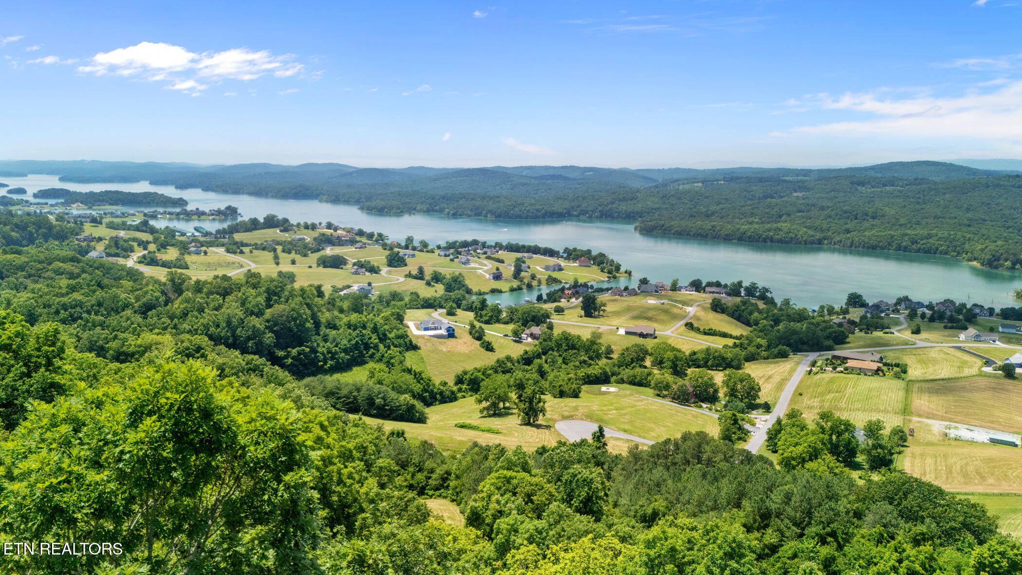 94 Swan Song Trail Sharps Chapel TN 37866
