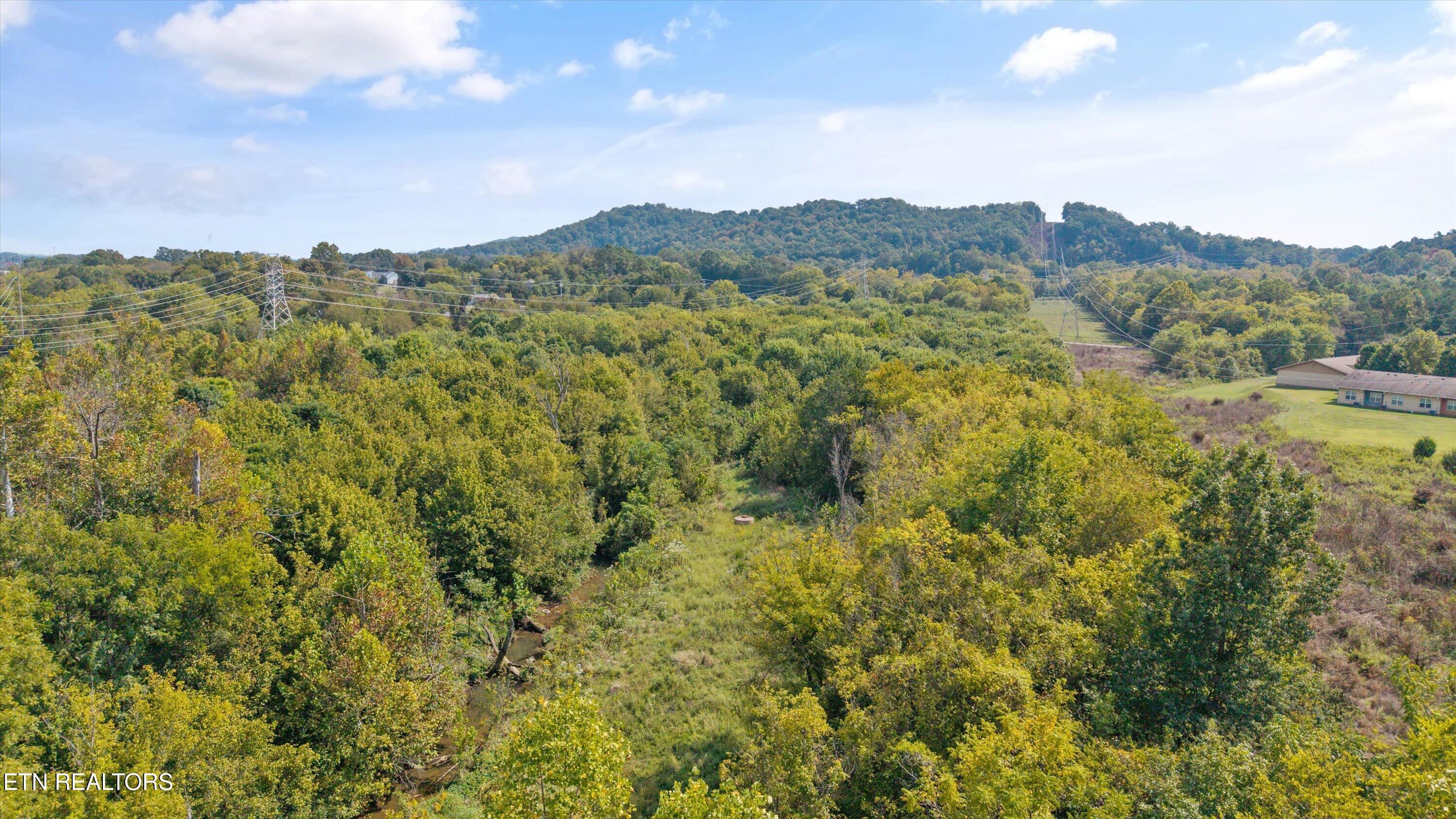 7405 Central Avenue Pike Powell TN 37849