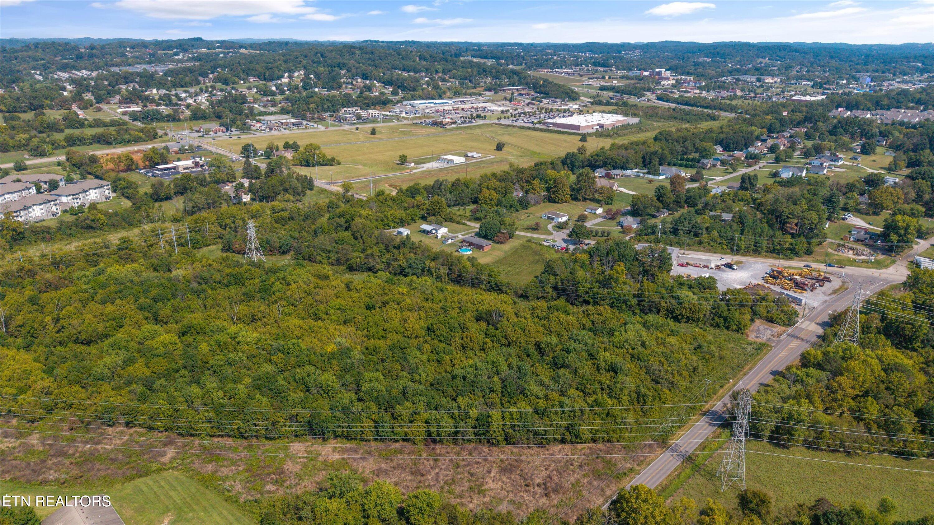 7405 Central Avenue Pike Powell TN 37849