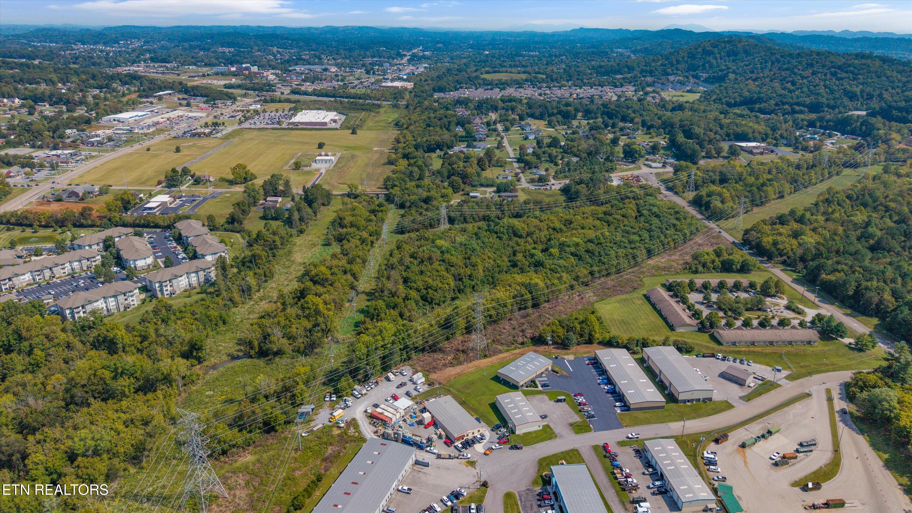 7405 Central Avenue Pike Powell TN 37849