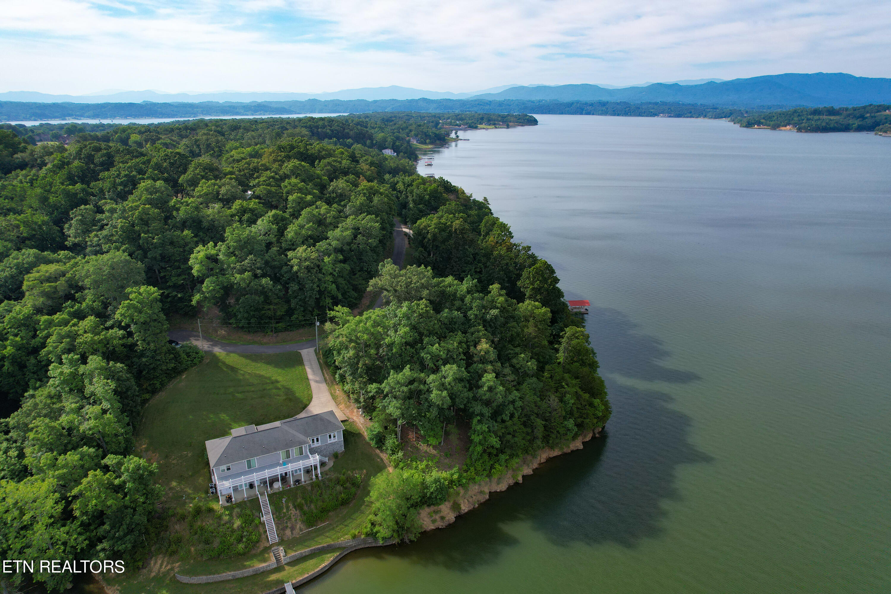 1147 Lakefront Place Baneberry TN 37890