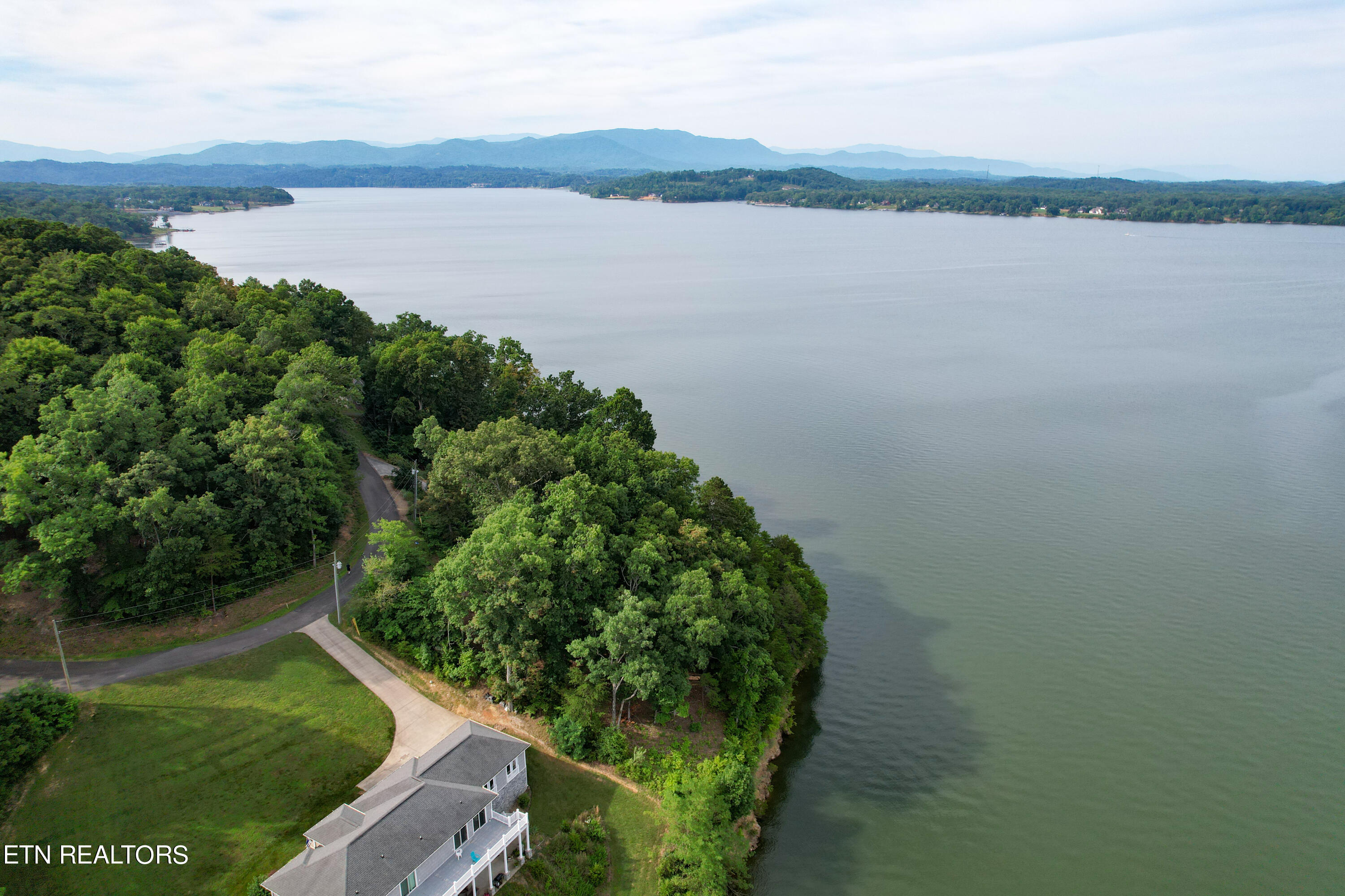 1147 Lakefront Place Baneberry TN 37890