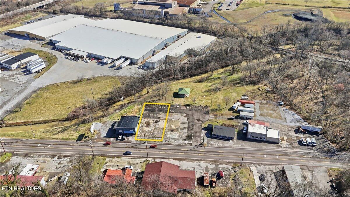 1008 N Main Street Sweetwater TN 37874