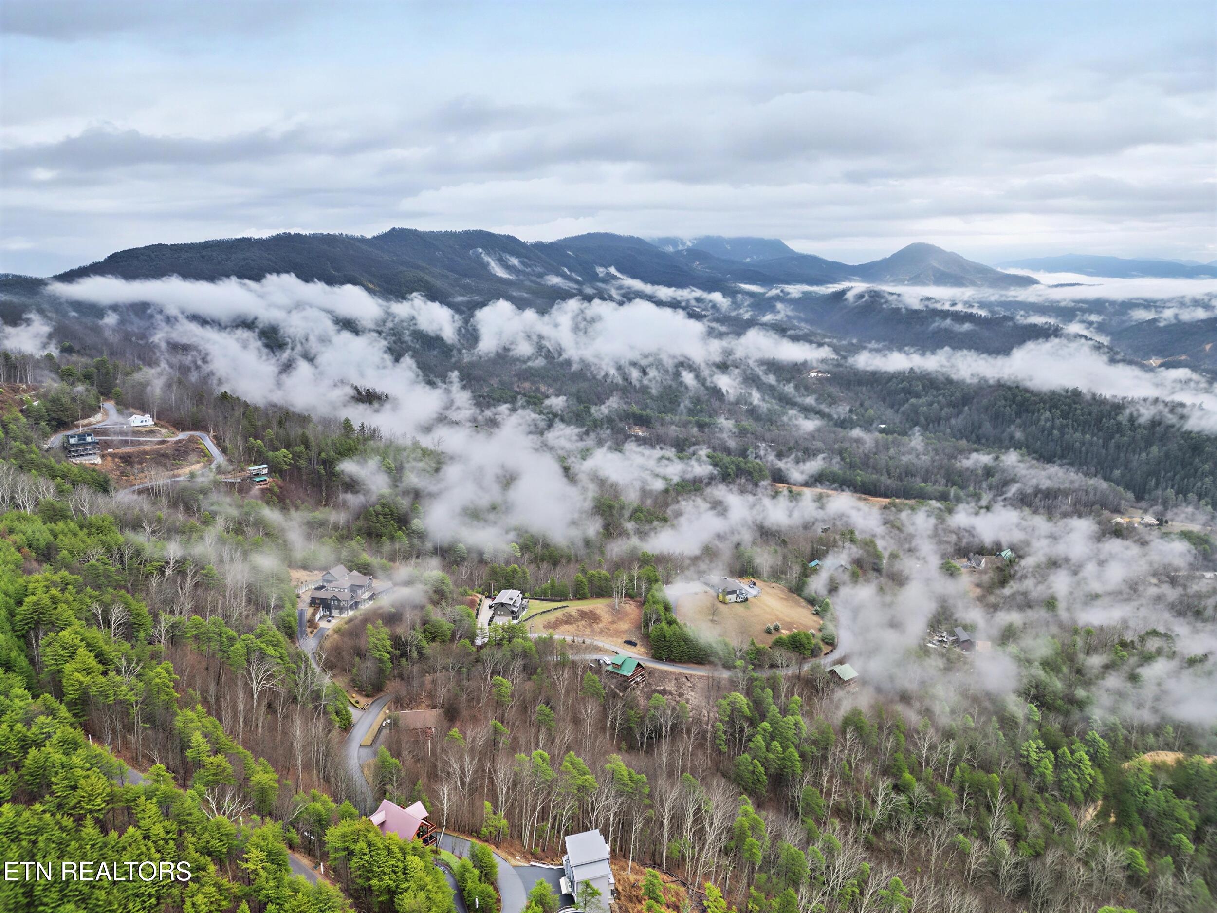 Autumn Ridge Way Sevierville TN 37876