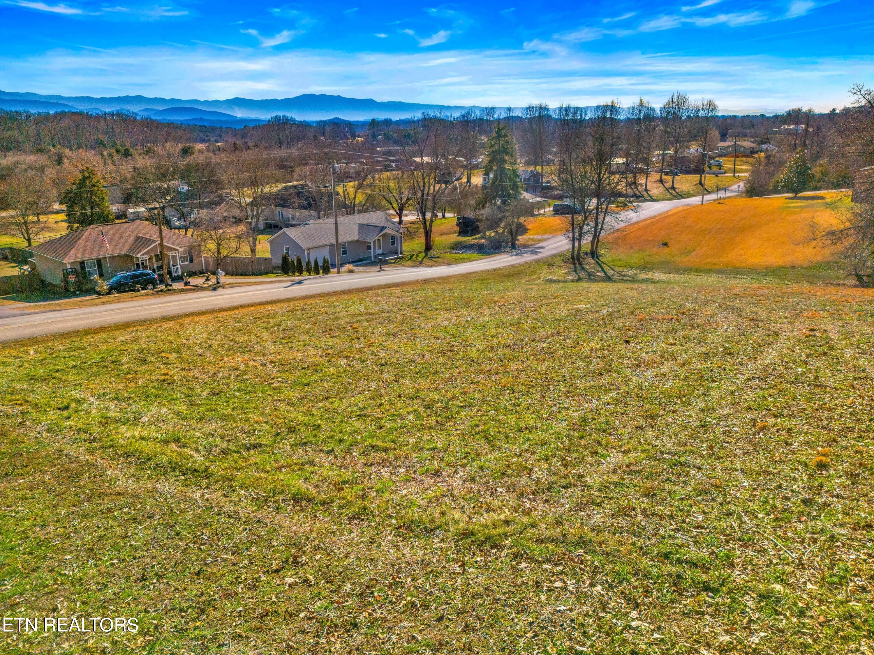 Lot 31r-2 E Cross Road Dandridge TN 37725