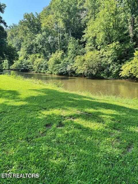 River Bank Road Pigeon Forge TN 37863