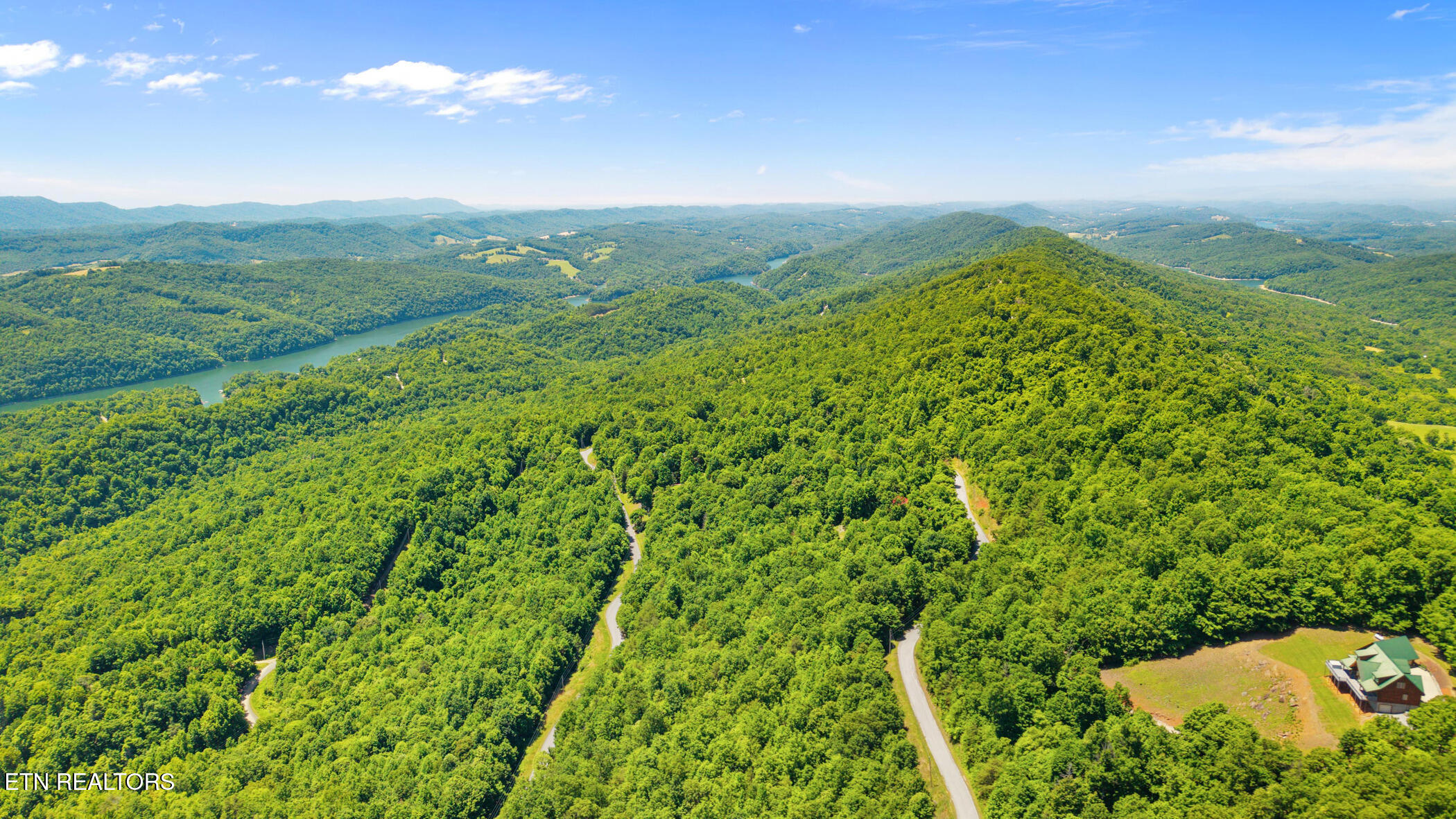 Clinch View Road New Tazewell TN 37825
