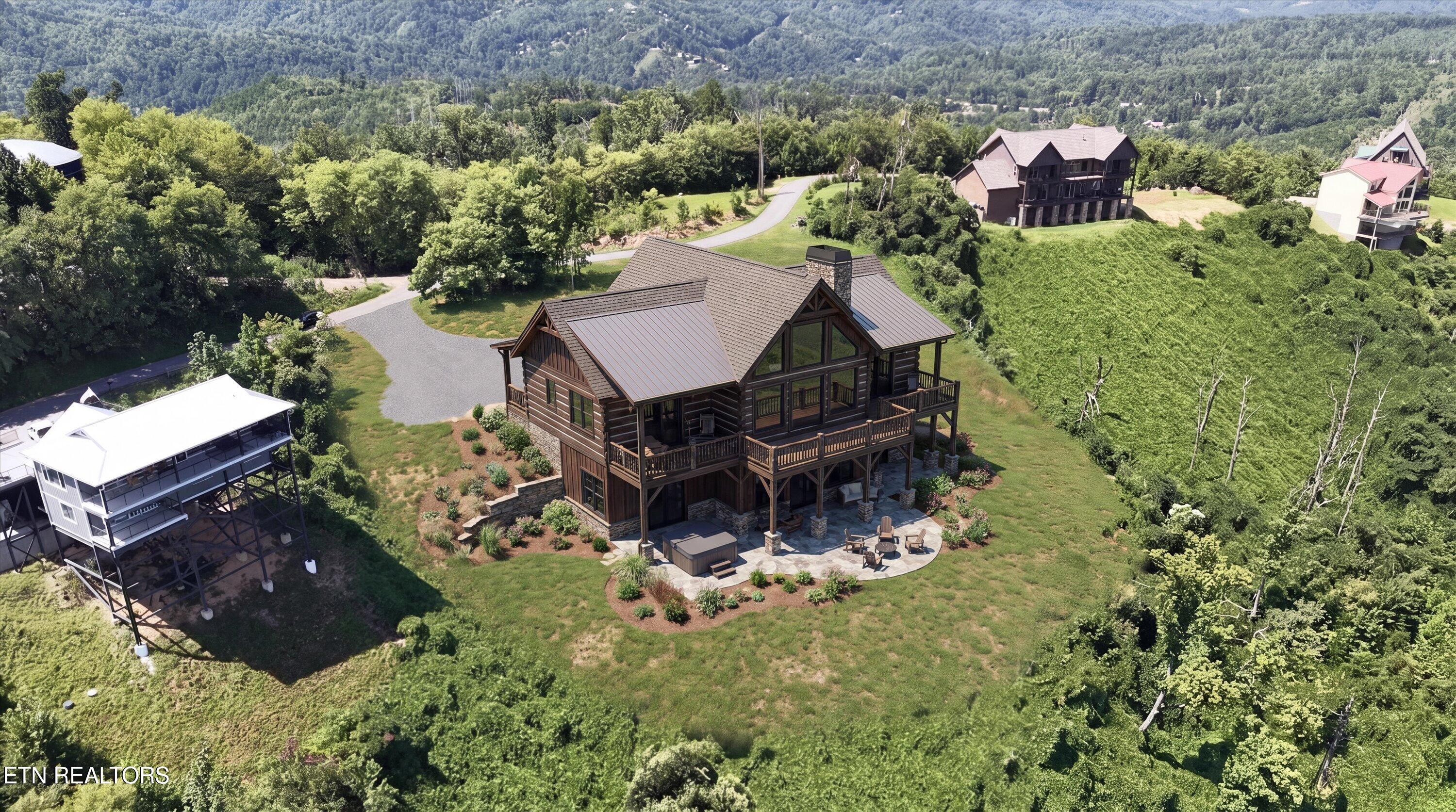 616 Kings Way Gatlinburg TN 37738