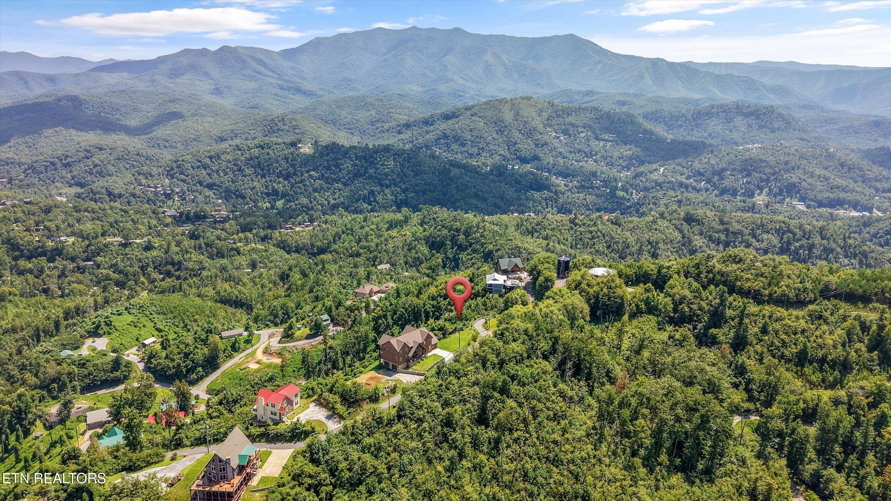 616 Kings Way Gatlinburg TN 37738