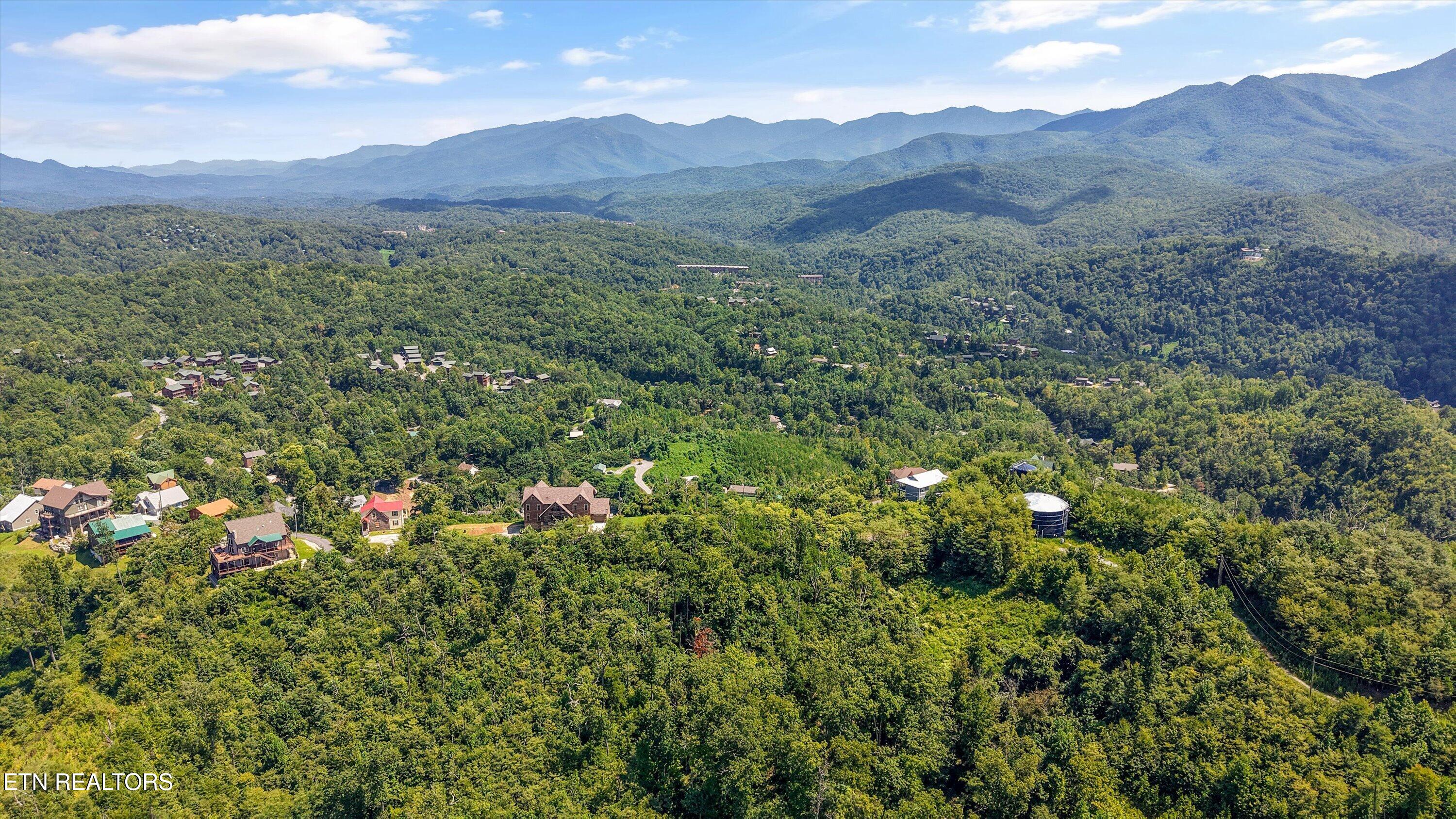 616 Kings Way Gatlinburg TN 37738