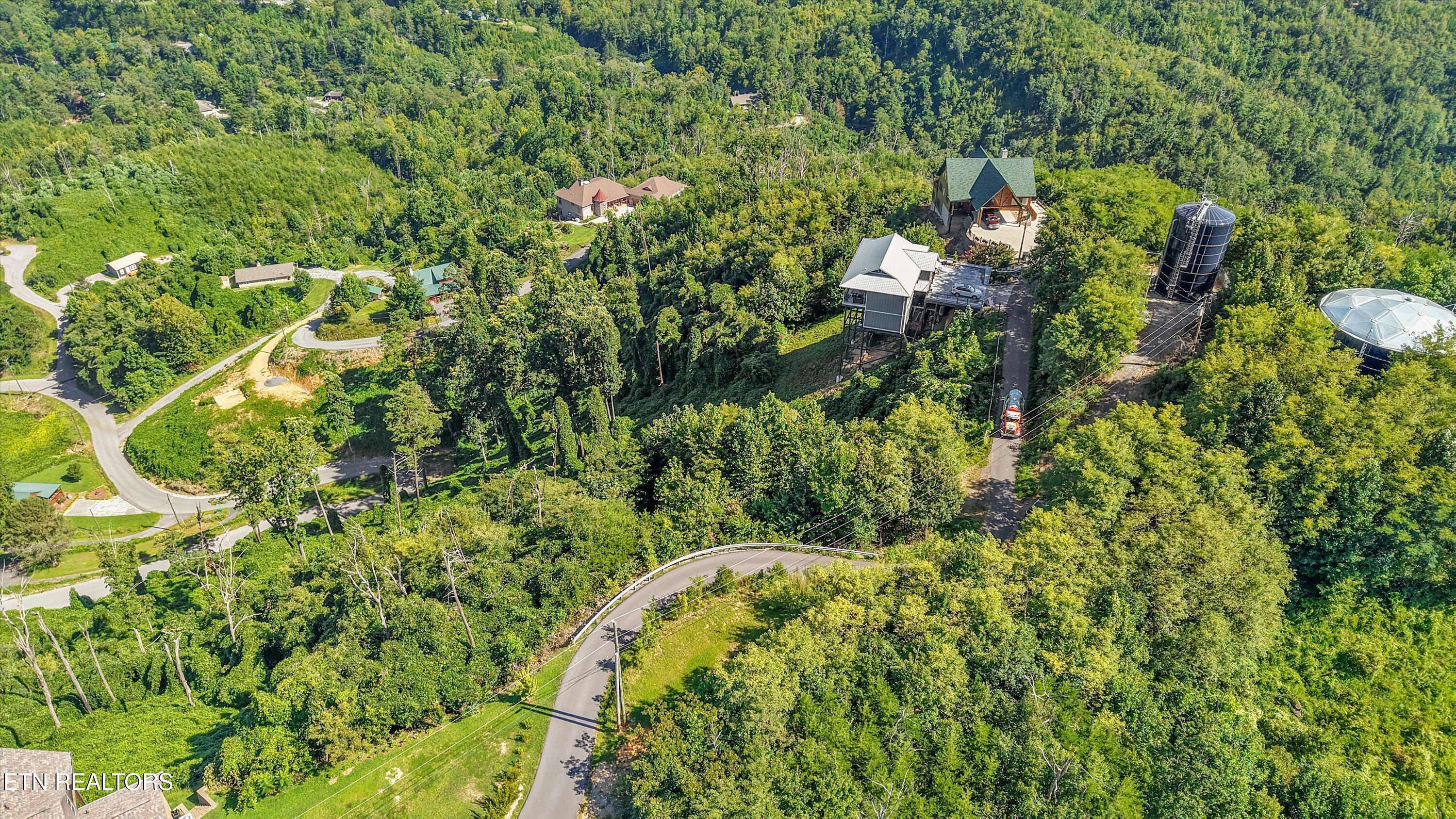 616 Kings Way Gatlinburg TN 37738