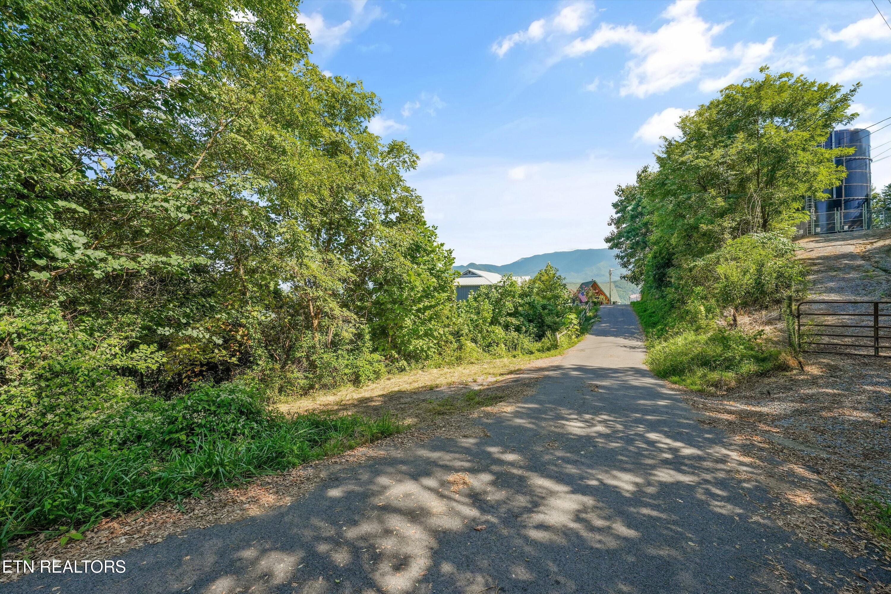 616 Kings Way Gatlinburg TN 37738