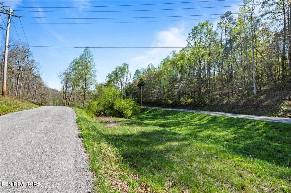 Rainbow View Road Lafollette TN 37766