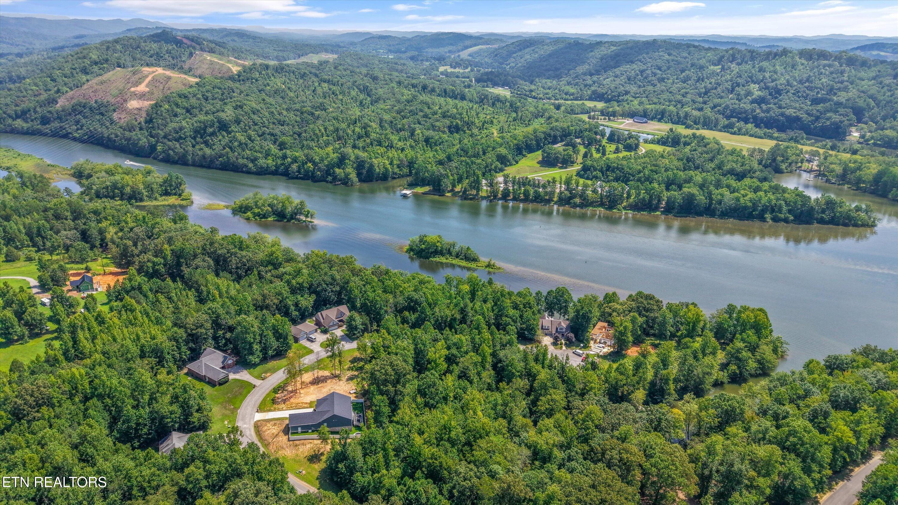 35 Emory Cove Drive Harriman TN 37748