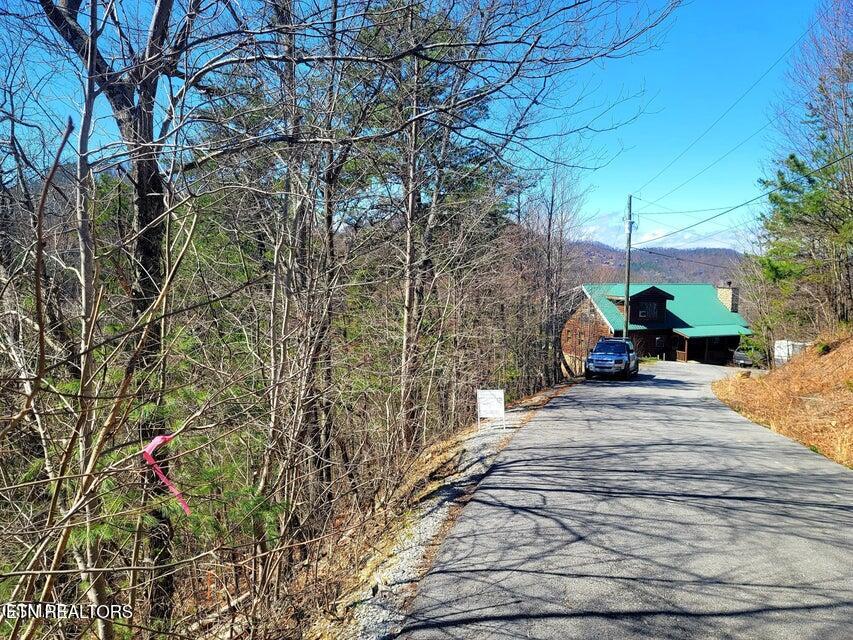 3328 Sugar Maple Loop Road Sevierville TN 37862
