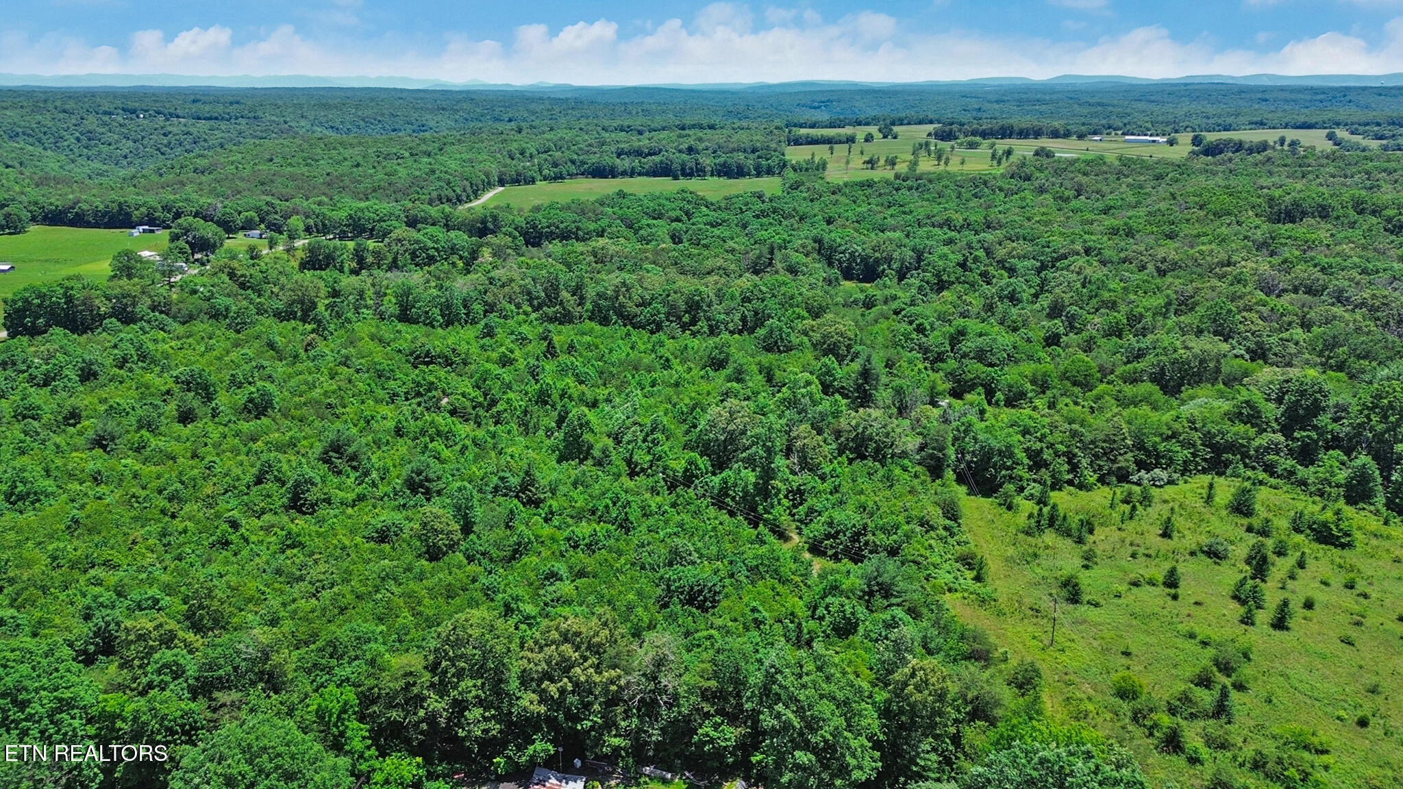 Adams Creek Road Crossville TN 38571