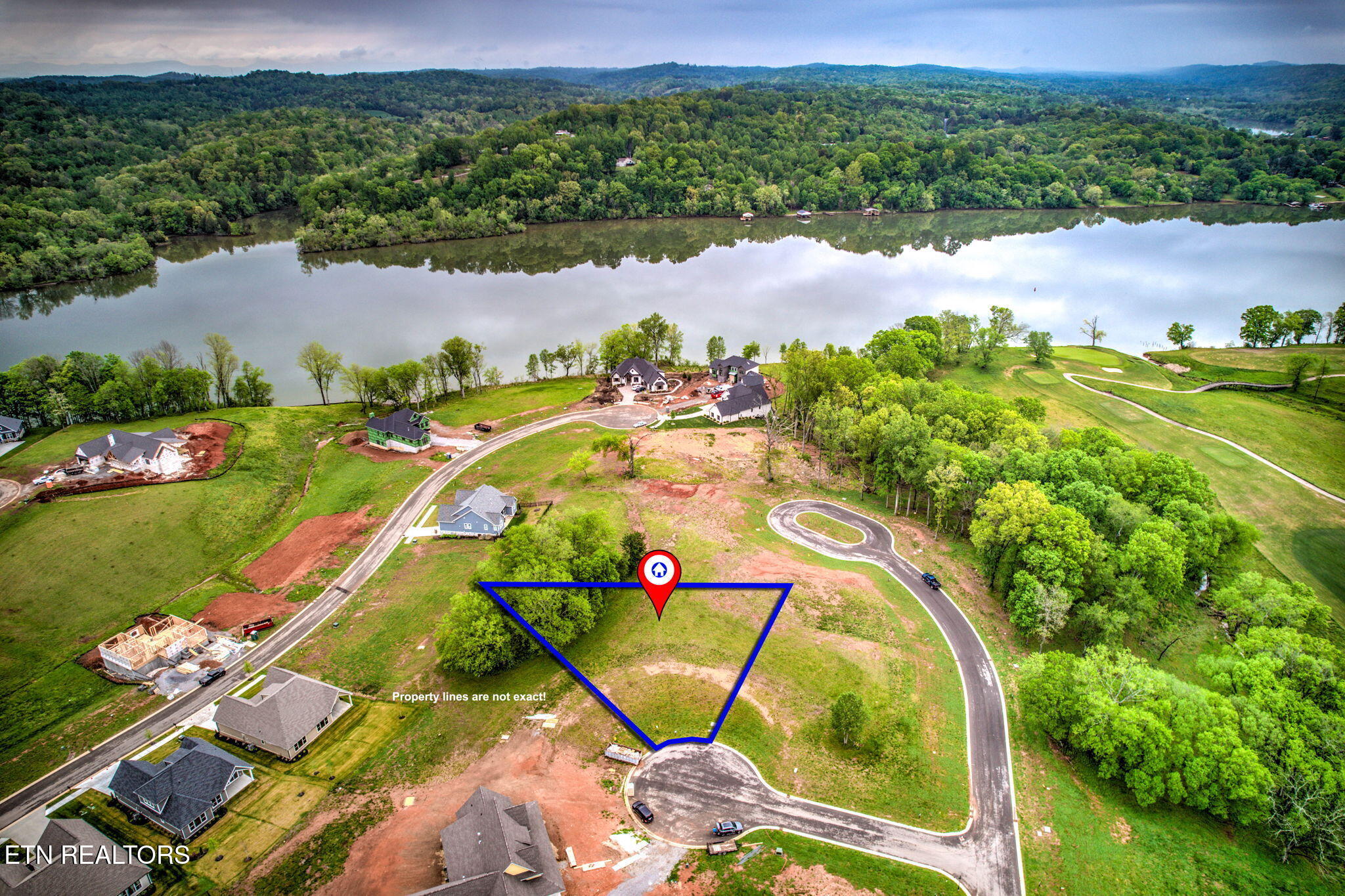 112 Silver Fox Way Loudon TN 37774