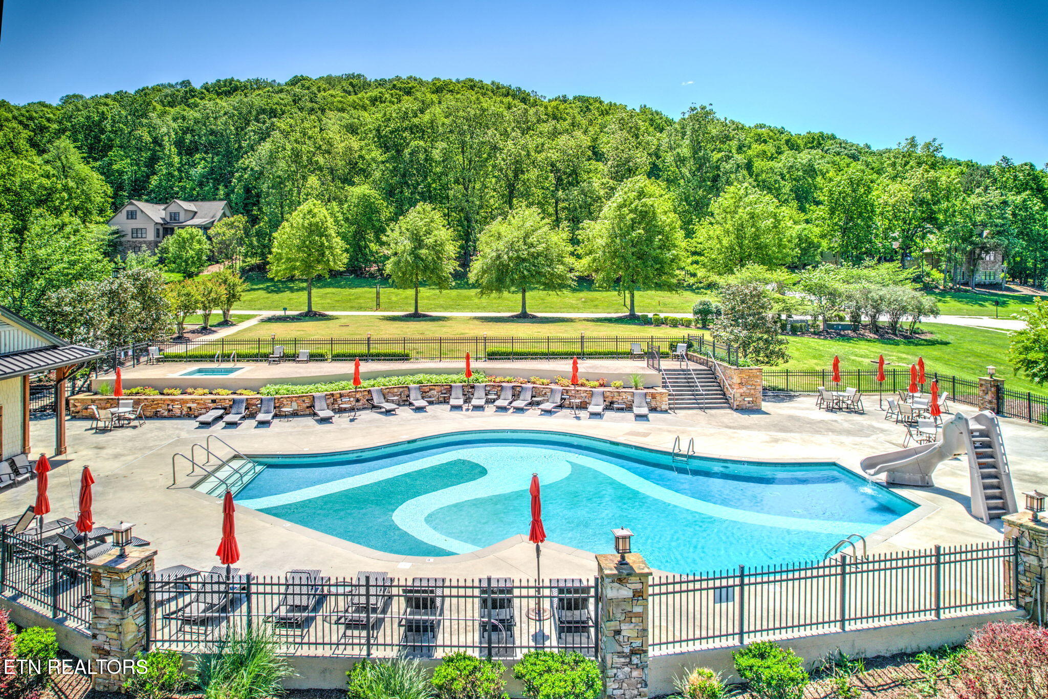 112 Silver Fox Way Loudon TN 37774