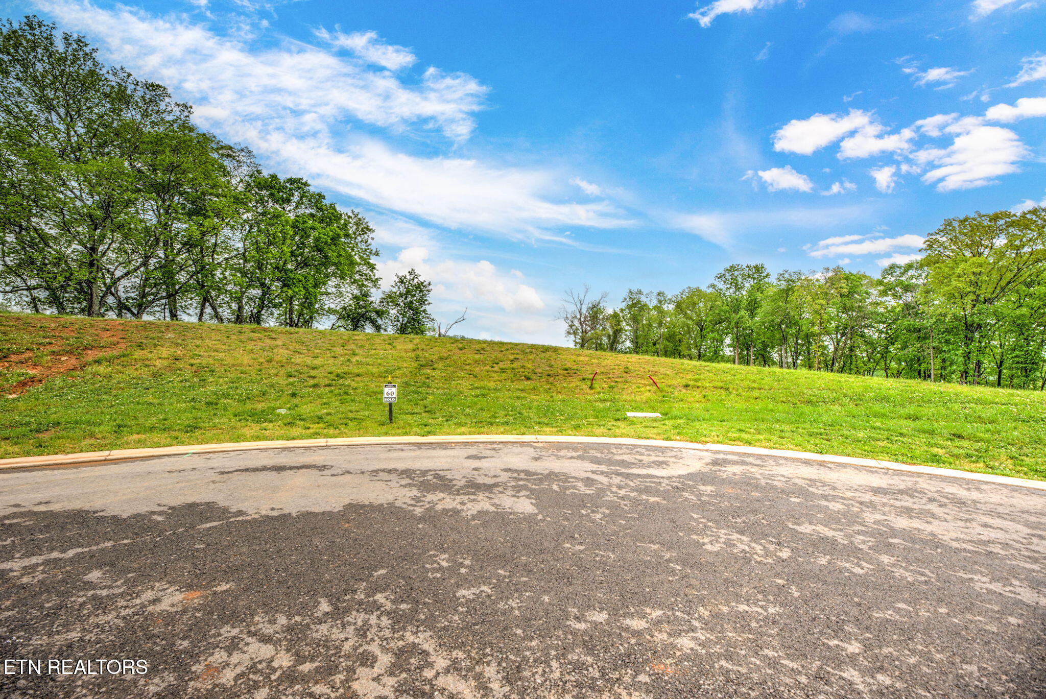112 Silver Fox Way Loudon TN 37774