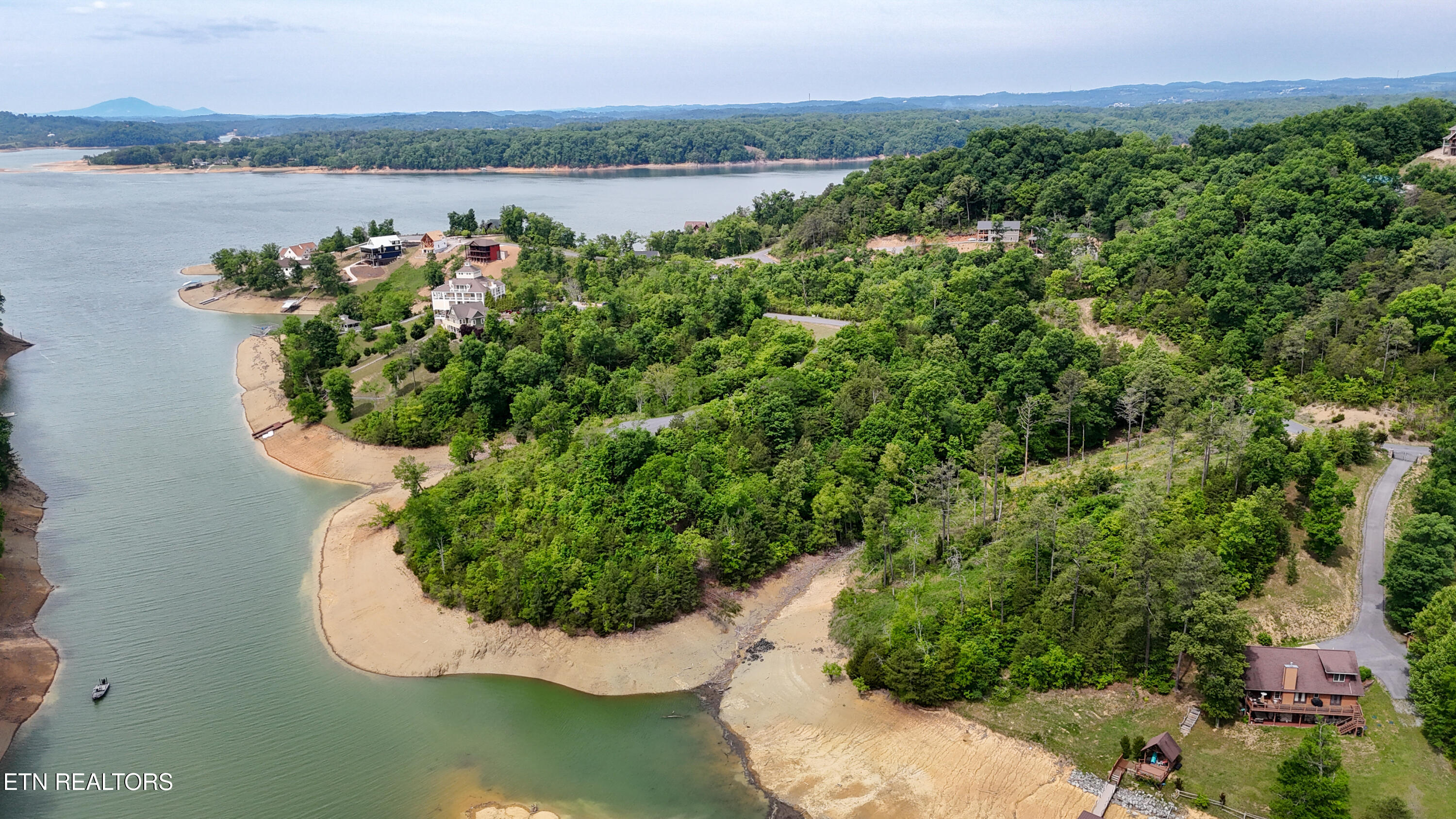 Lot 25 Stone Bridge Drive Dandridge TN 37725