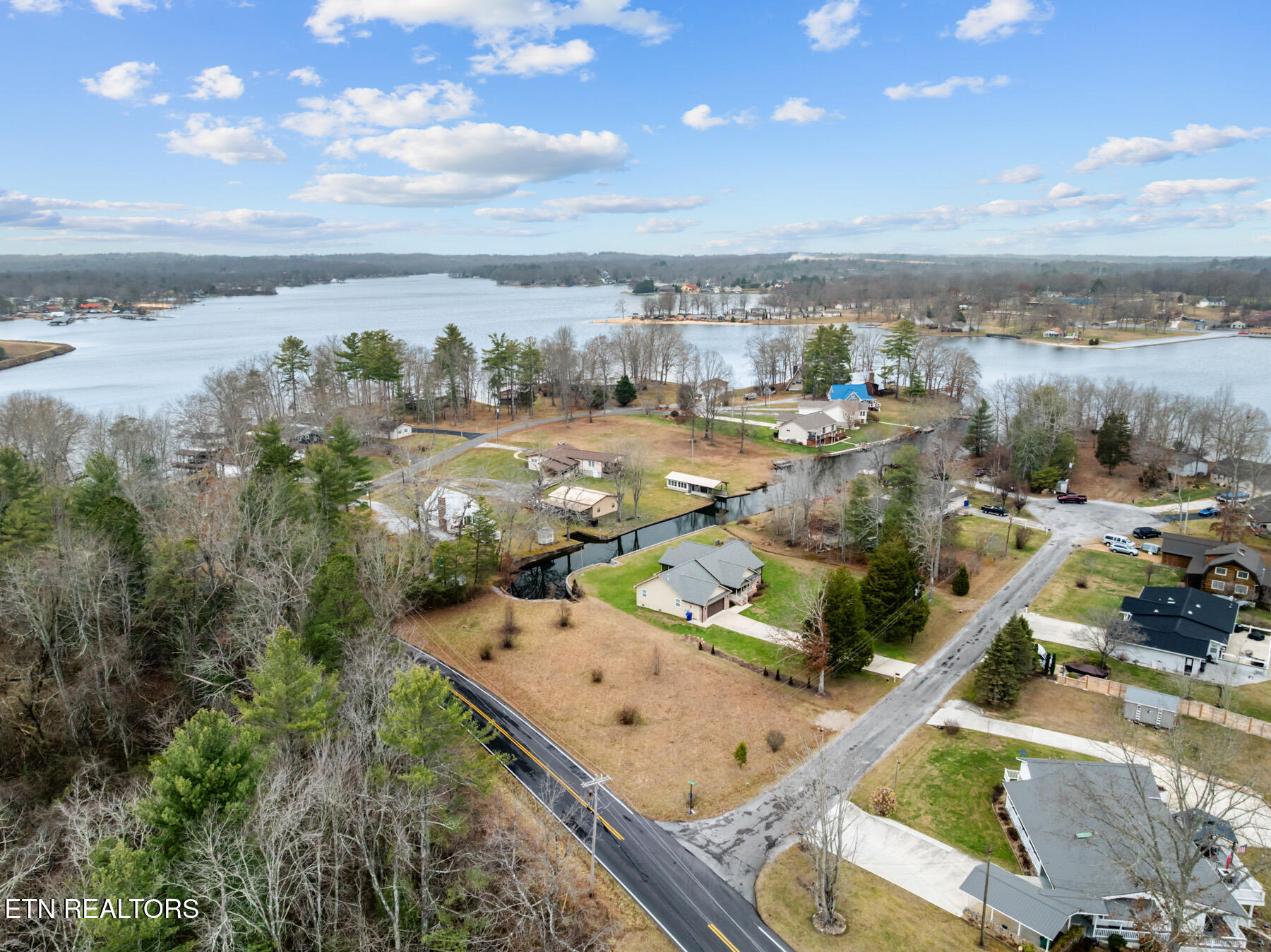 9435 Cherokee Trail Crossville TN 38572