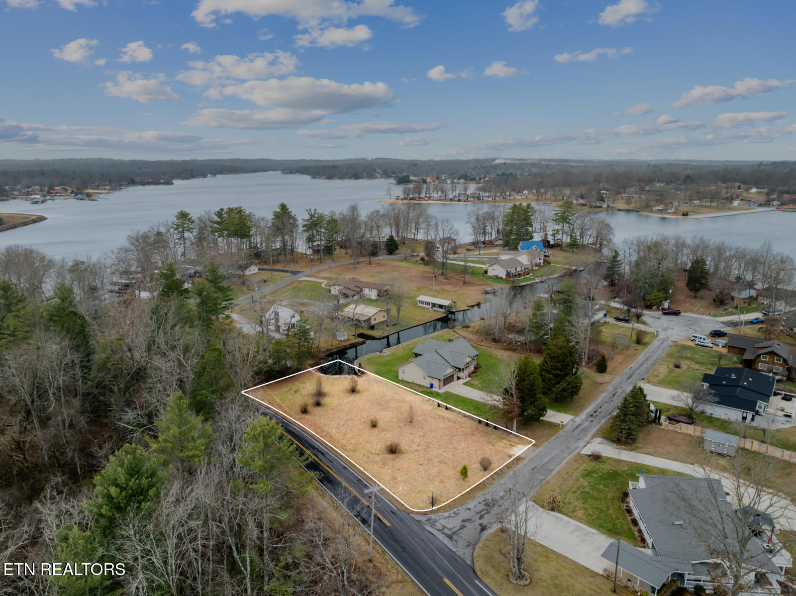 9435 Cherokee Trail Crossville TN 38572