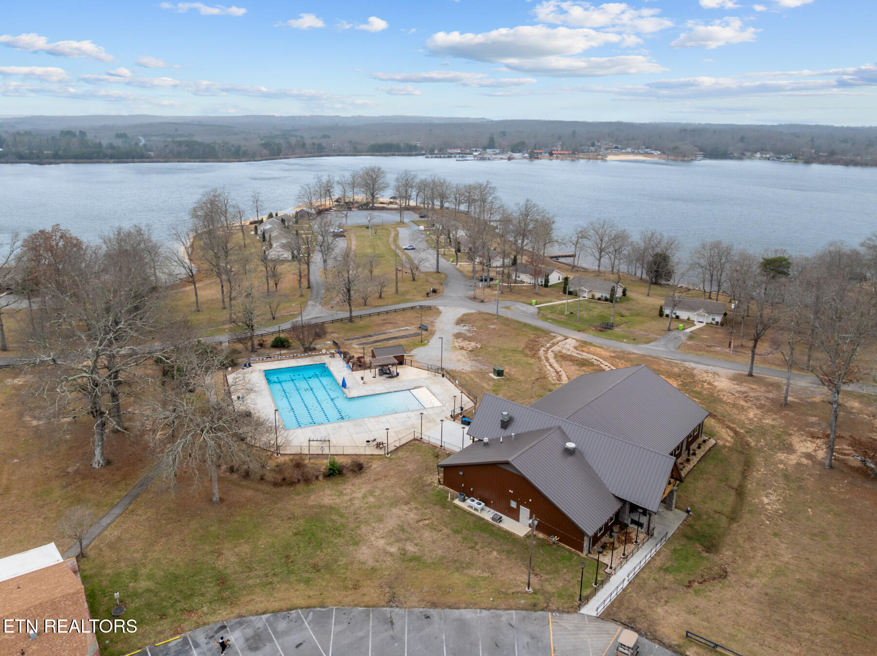 9435 Cherokee Trail Crossville TN 38572