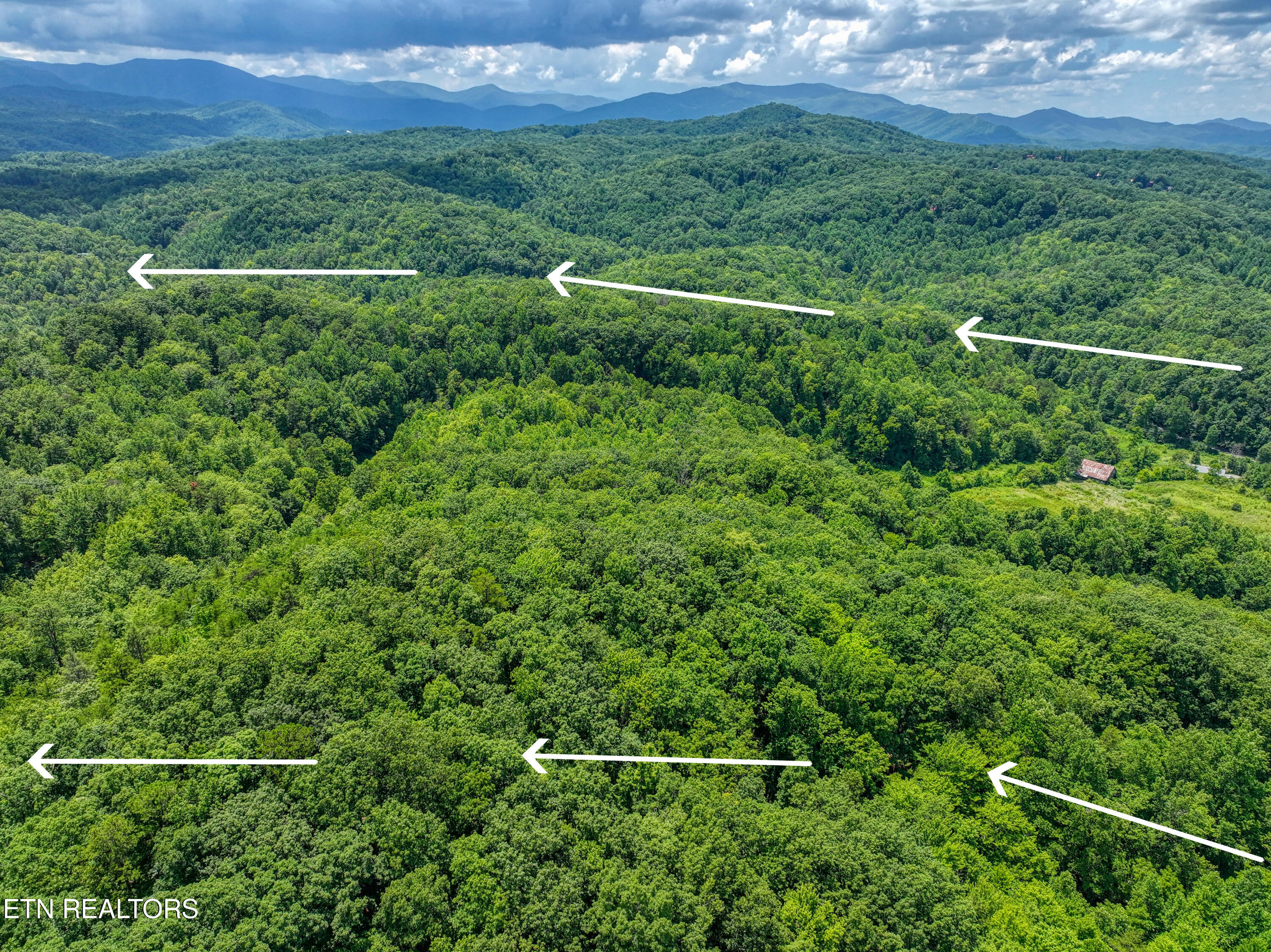 1A 4255 Lower Powdermill Road Sevierville TN 37876