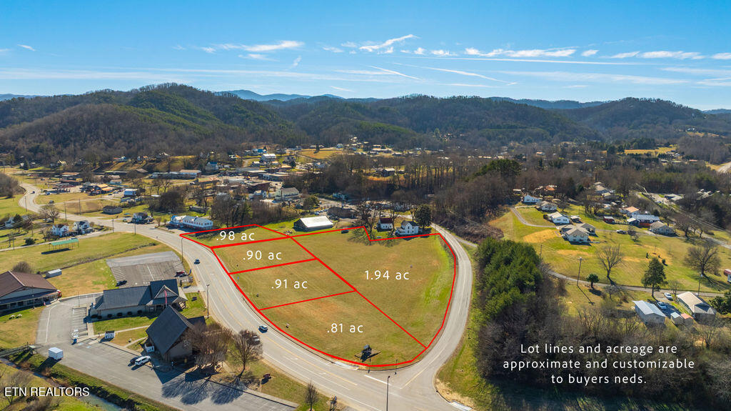 Lot 5 Cherohala Skyway Tellico Plains TN 37385