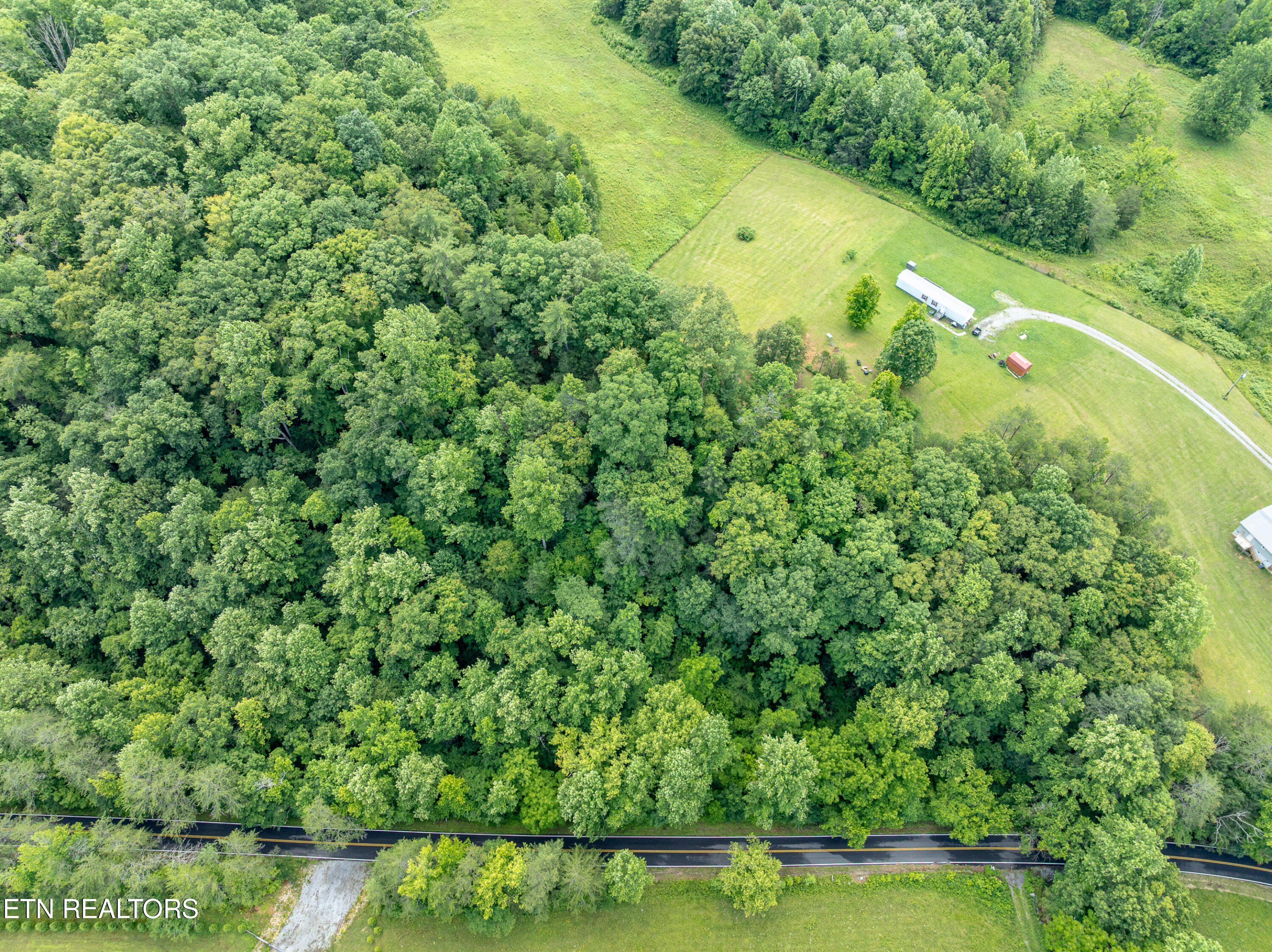 1477 Old Chilhowee Road Seymour TN 37865