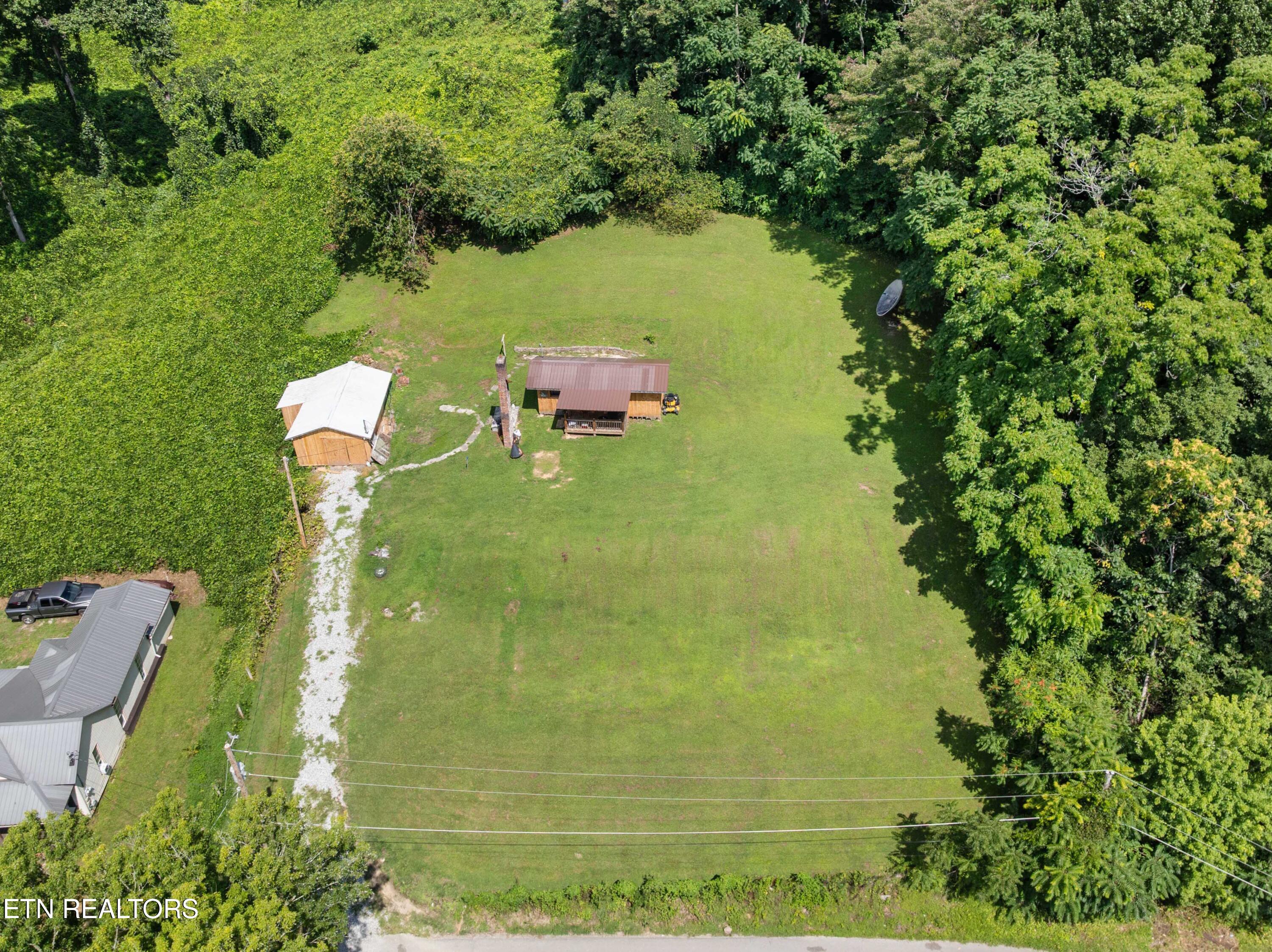 212 Sunshine Circle Lafollette TN 37766