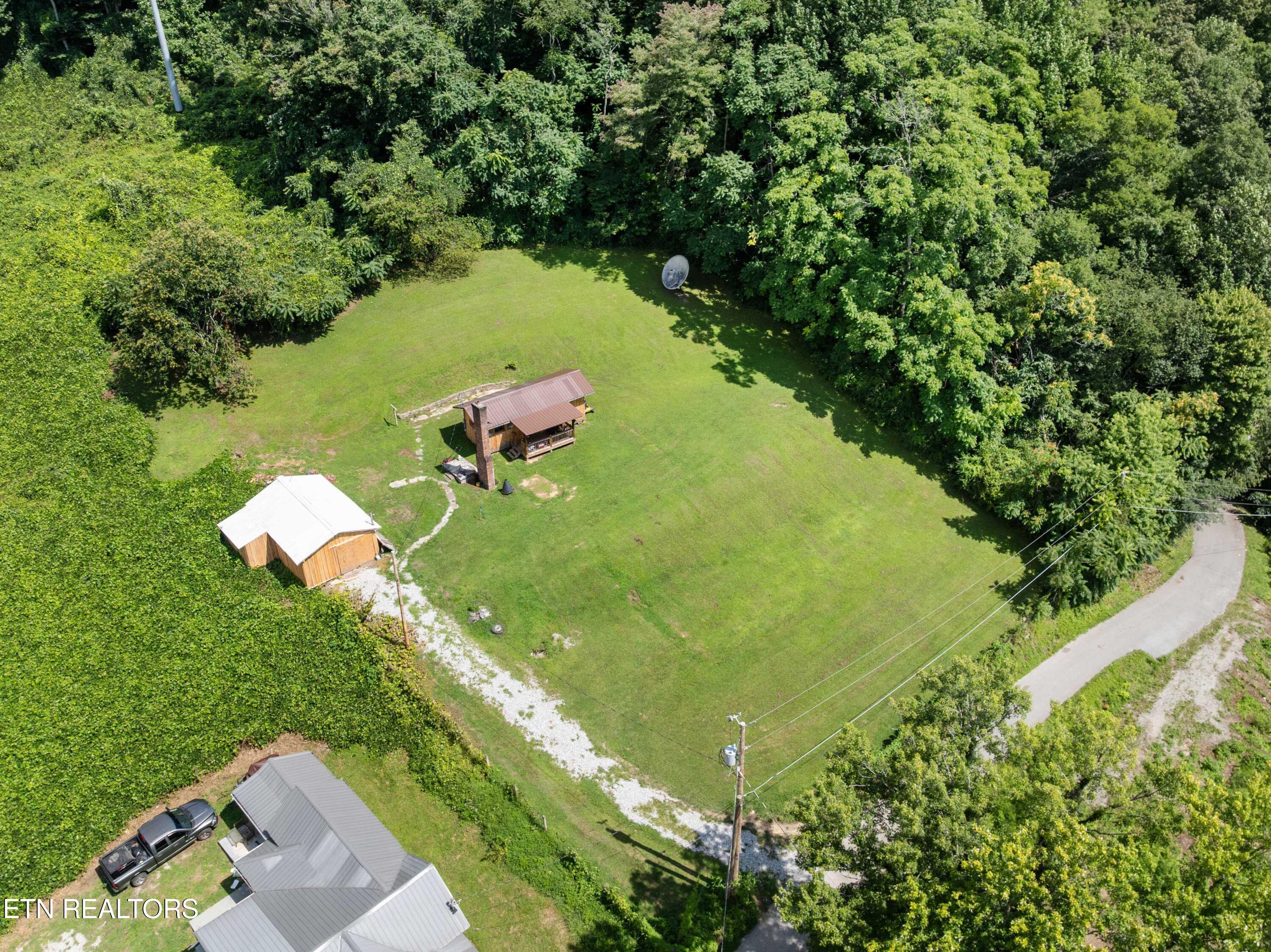 212 Sunshine Circle Lafollette TN 37766